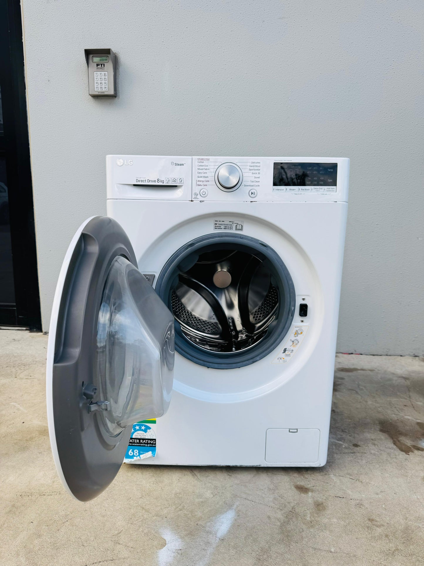 LG 8KGS FRONT LOADER WASHING MACHINE