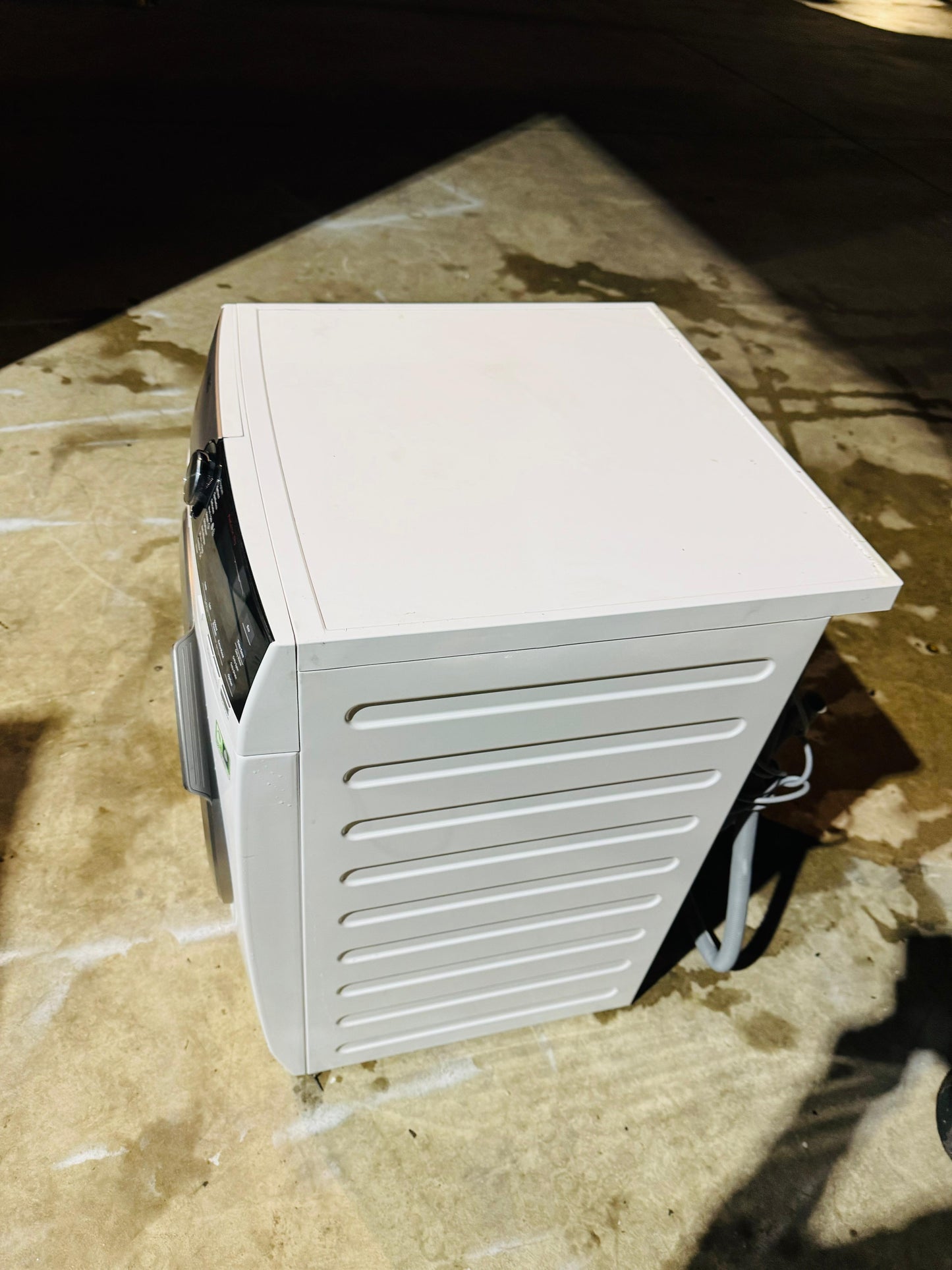 AEG 10KGS FRONT LOADER WASHING MACHINE