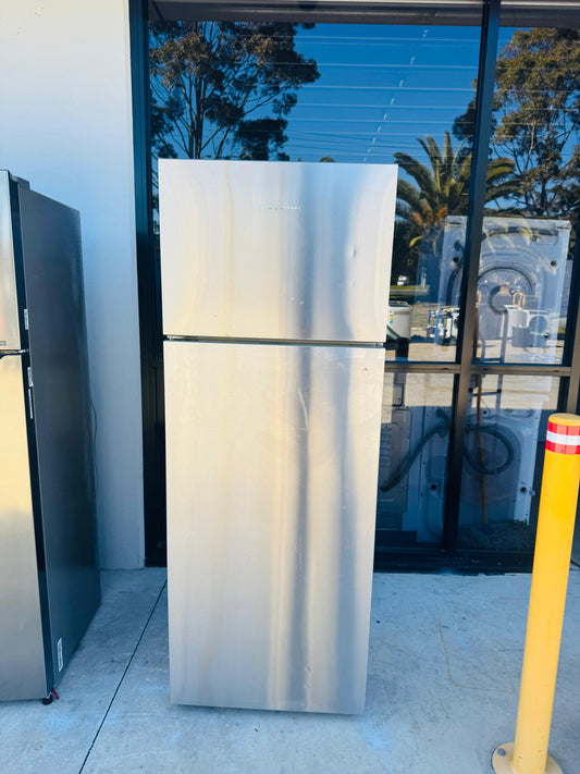 FISHER AND PAYKEL 411 LITRES FRIDGE FREEZER