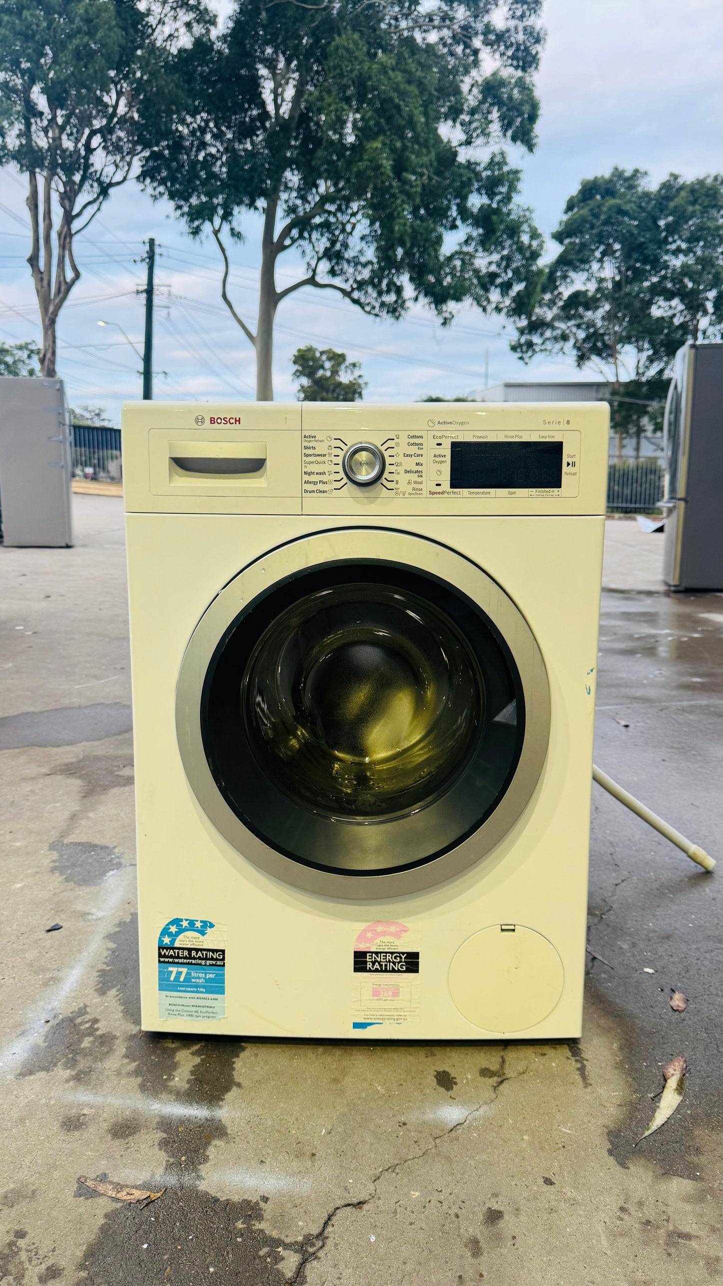 BOSCH 9KGS FRONT LOADER WASHING MACHINE