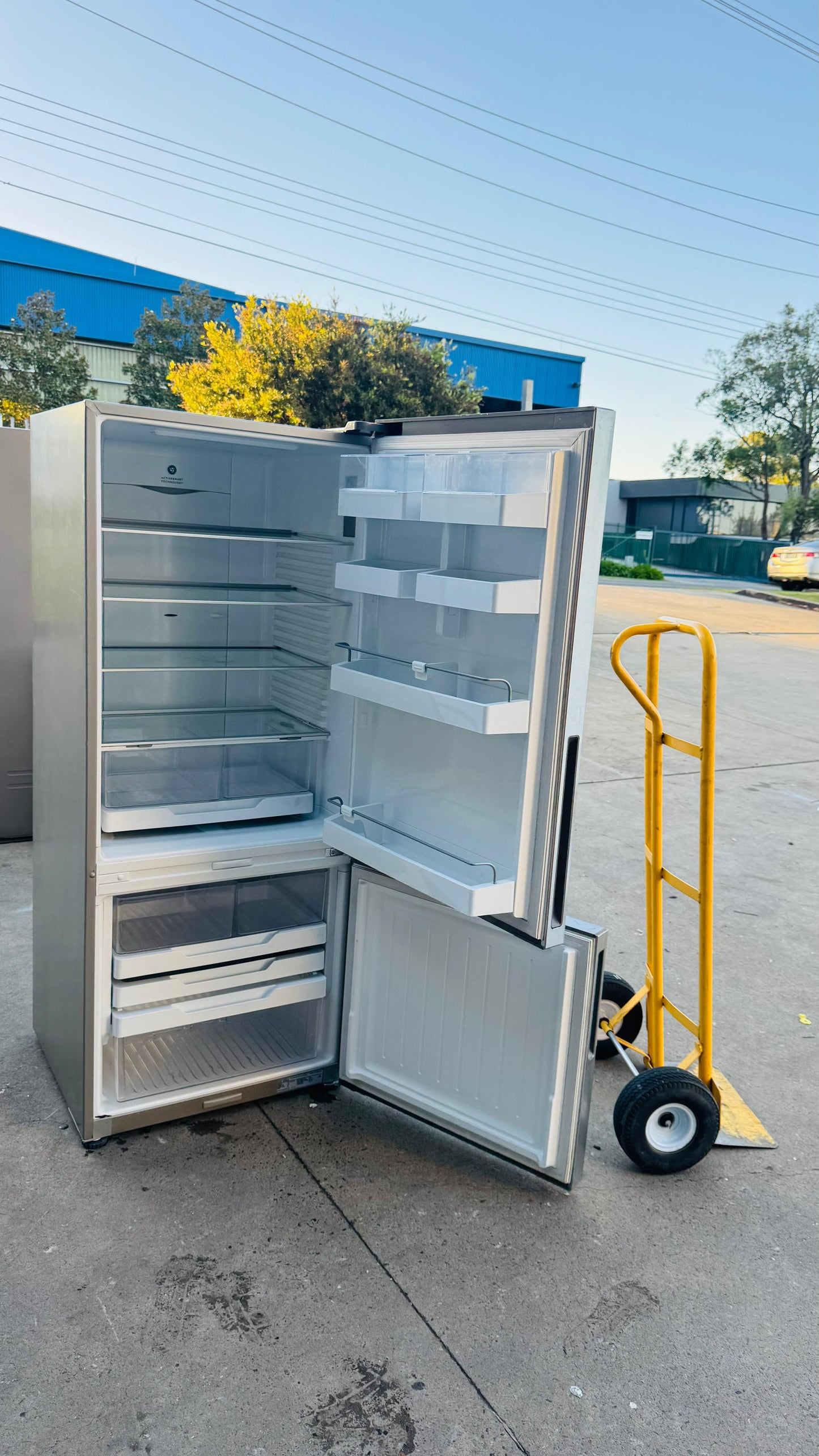 FISHER AND PAYKEL 442 LITRES FRIDGE FREEZER