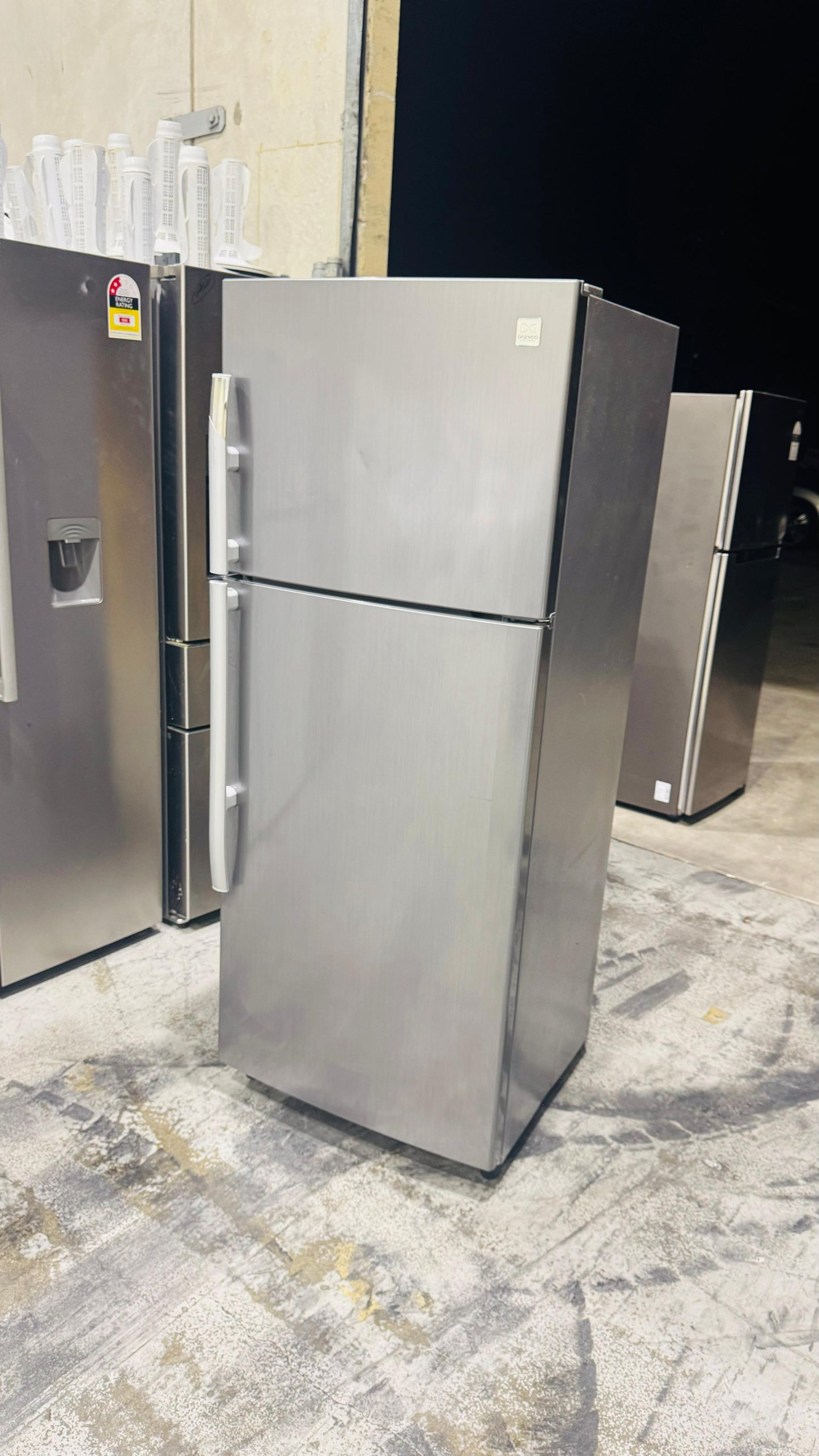 DAEWOO 360 LITRES FRIDGE FREEZER