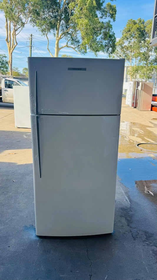 FISHER AND PAYKEL 517 LITRES FRIDGE FREEZER