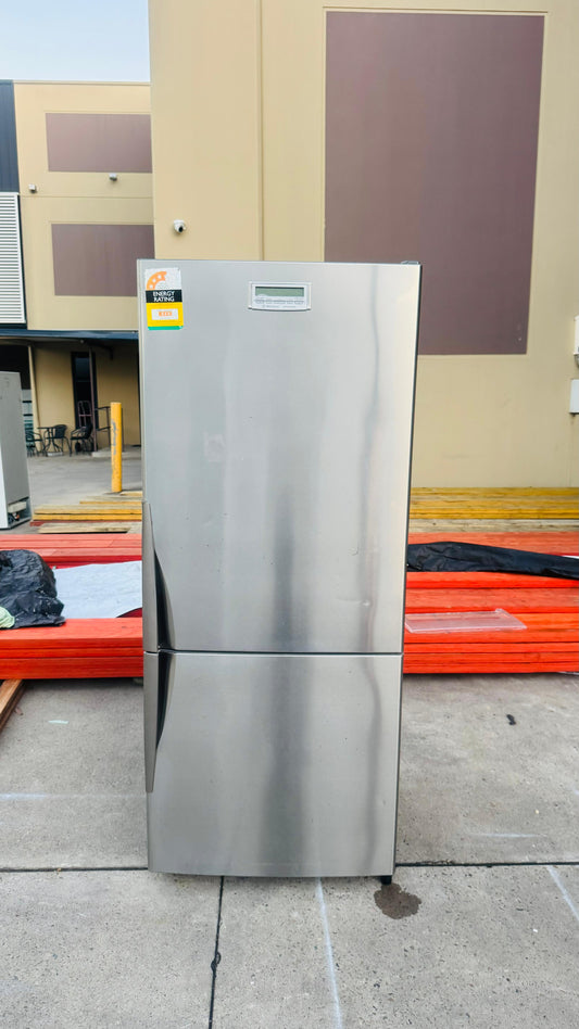 WESTINGHOUSE 430 LITRES FRIDGE FREEZER