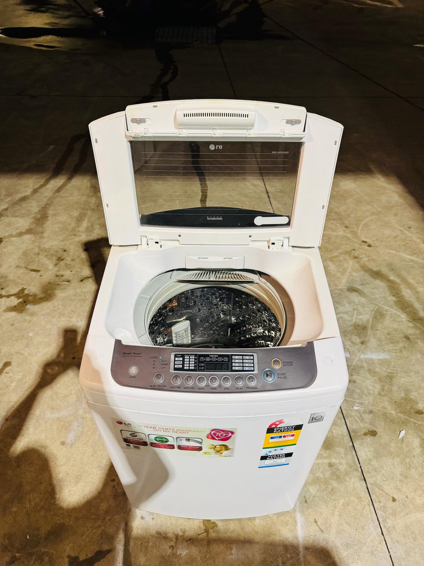 LG 8KGS TOP LOADER WASHING MACHINE