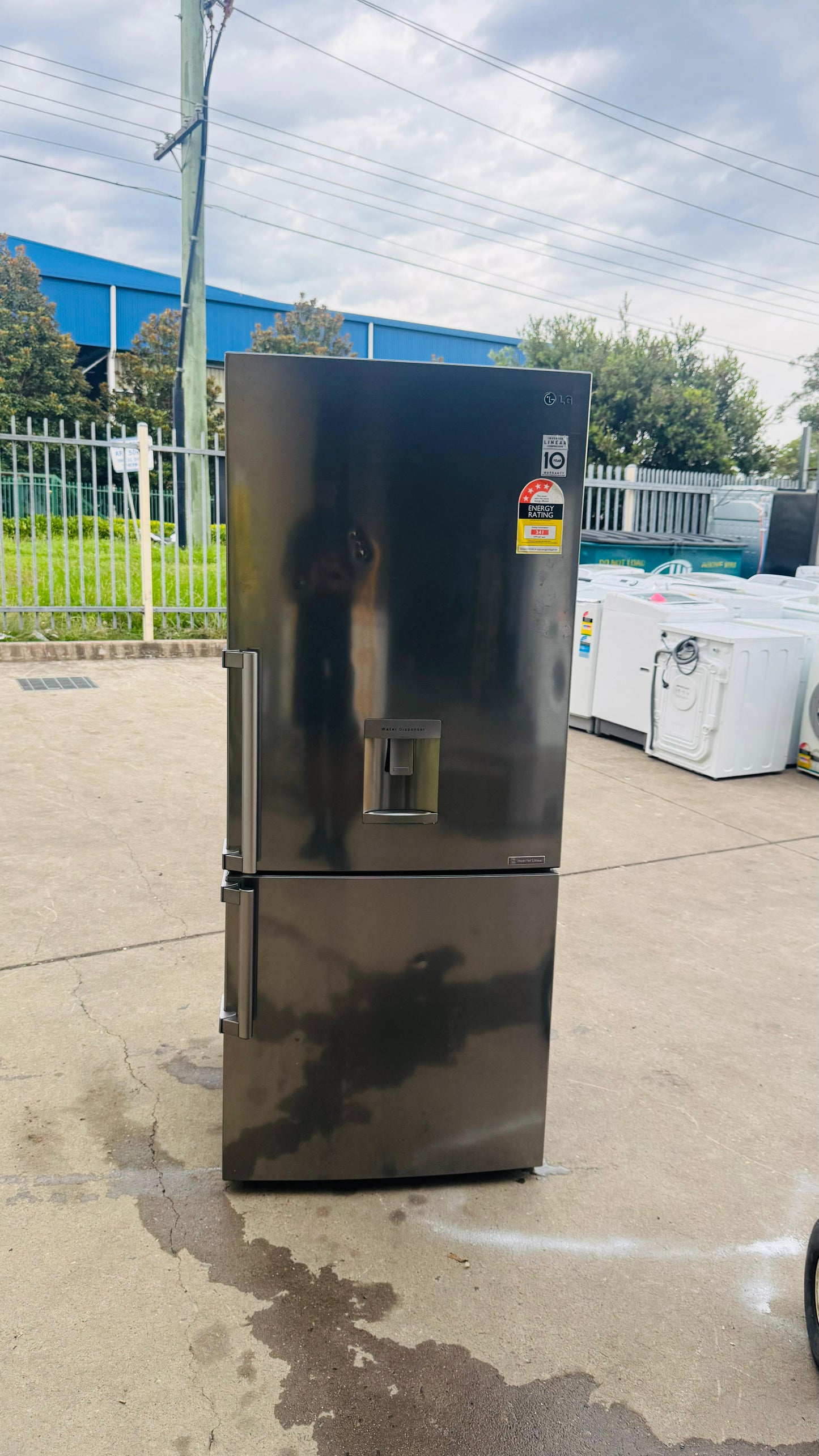 LG 450 LITRES FRIDGE FREEZER