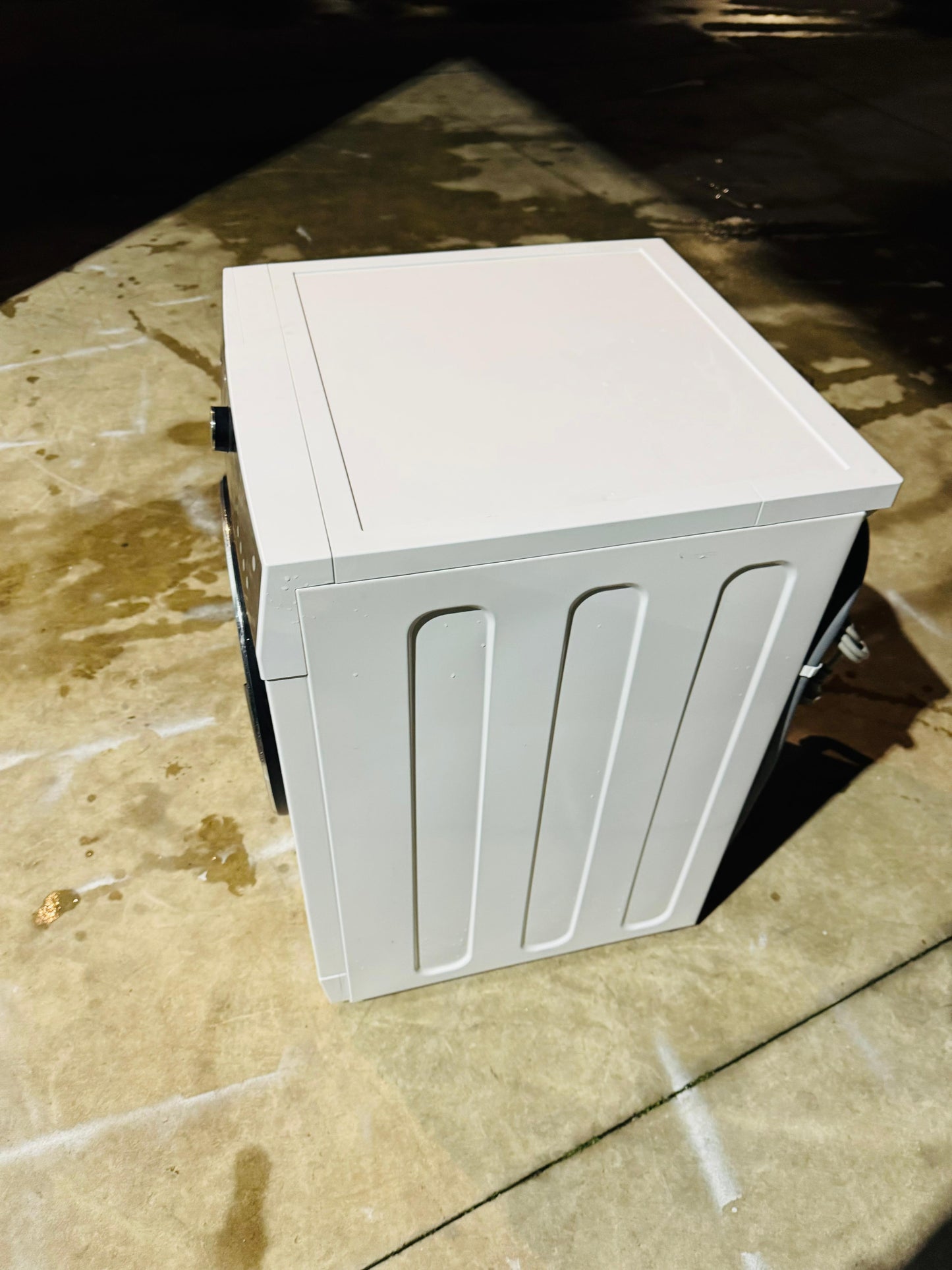 FISHER AND PAYKEL 8.5 KGS FRONT LOADER WASHING MACHINE