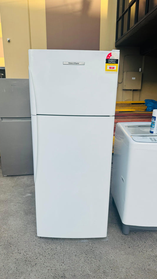 FISHER AND PAYKEL 380 LITRES FRIDGE FREEZER