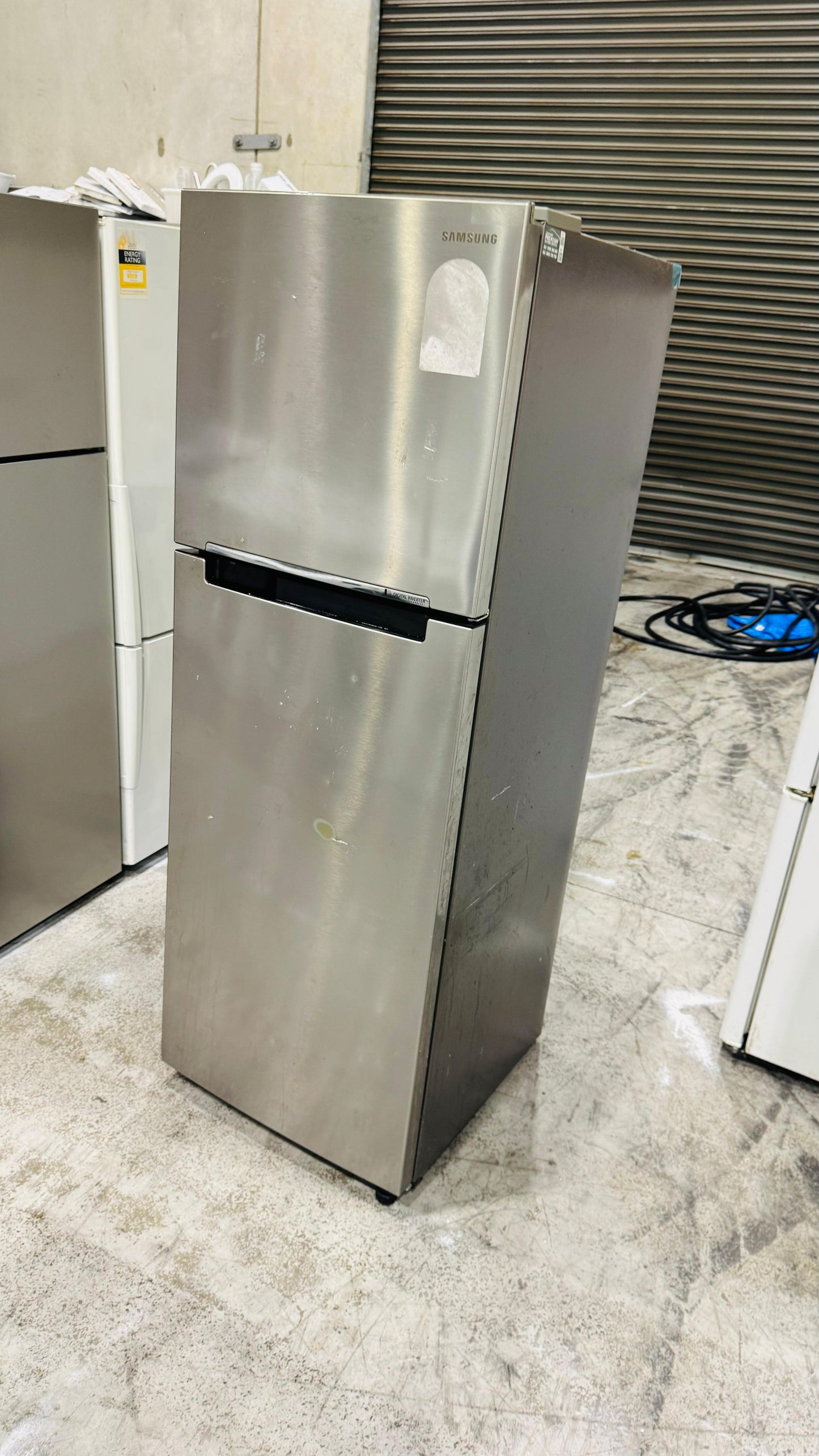SAMSUNG 341 LITRES FRIDGE FREEZER