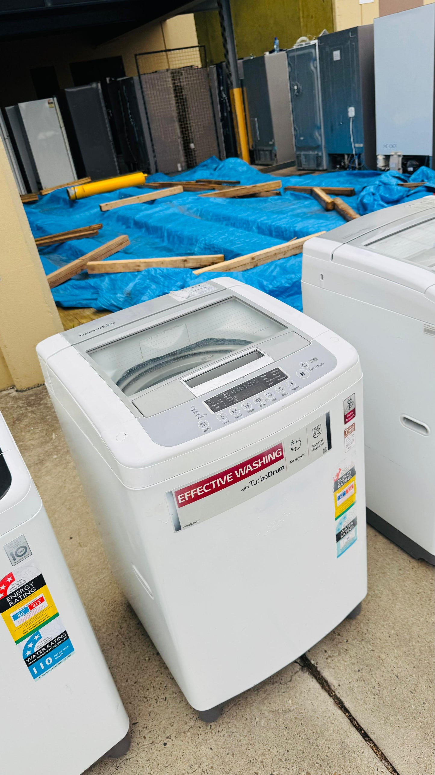 LG 6.5KGS TOP LOADER WASHING MACHINE