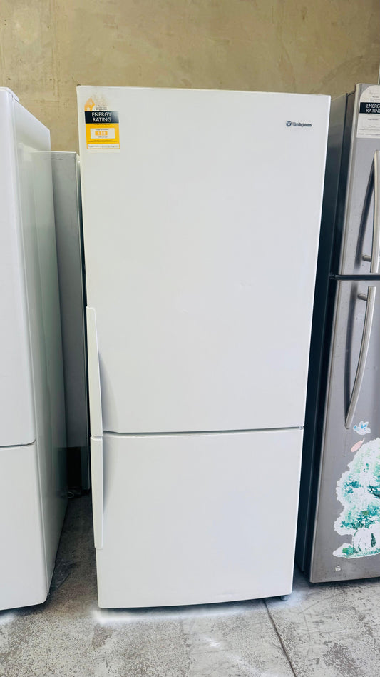 WESTINGHOUSE 430 LITRES FRIDGE FREEZER