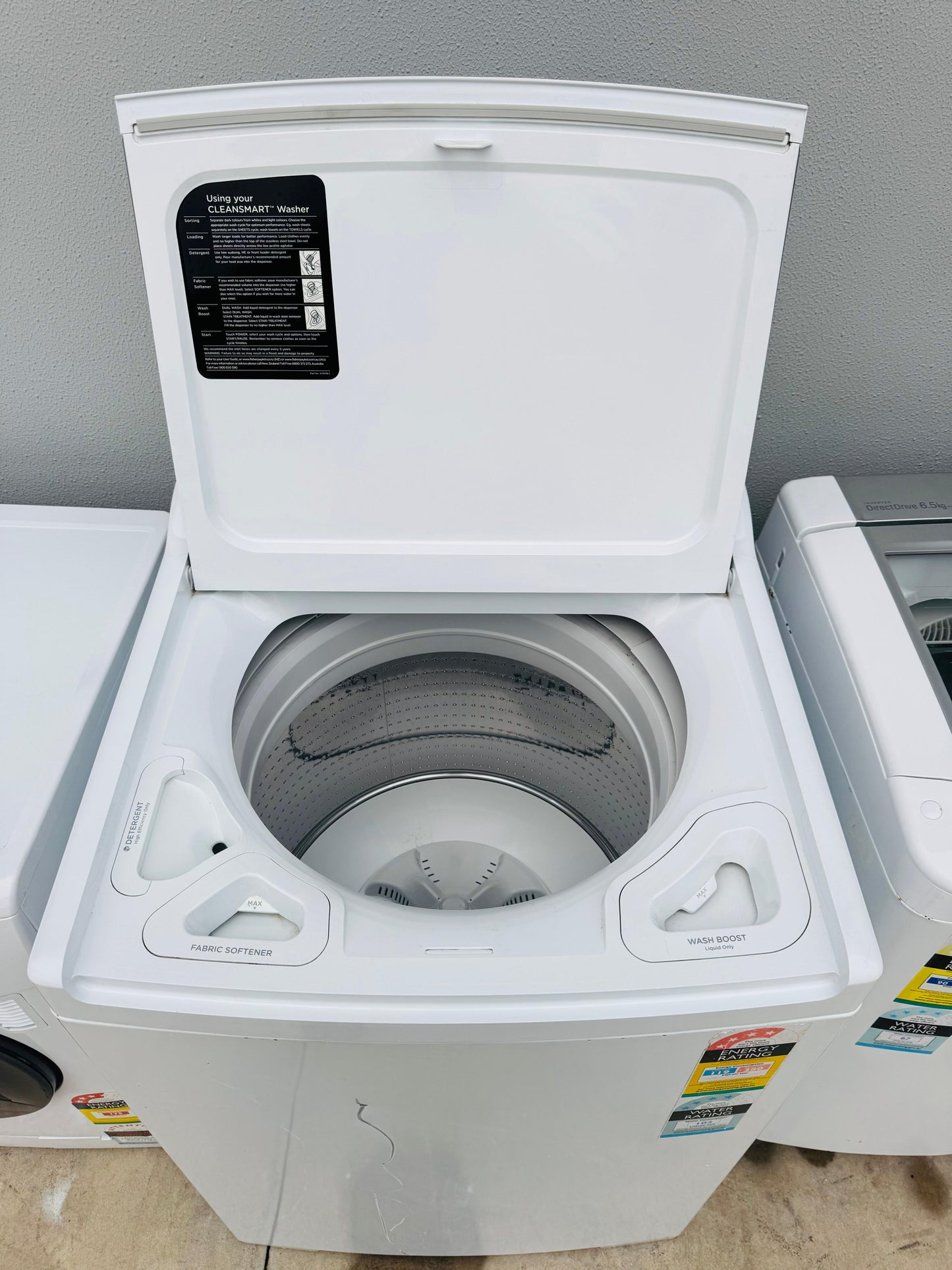 FISHER AND PAYKEL 10KGS TOP LOADER WASHING MACHINE