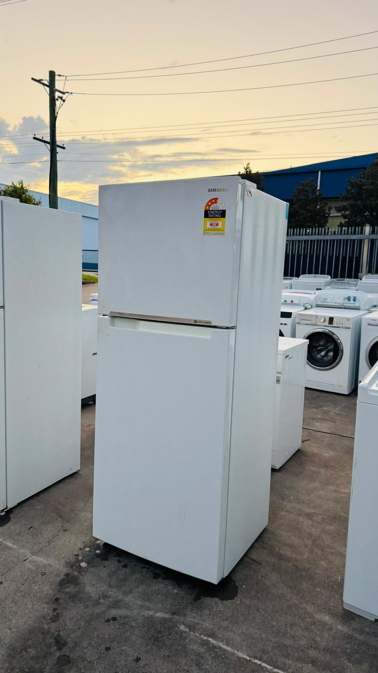 SAMSUNG 400 LITRES FRIDGE FREEZER