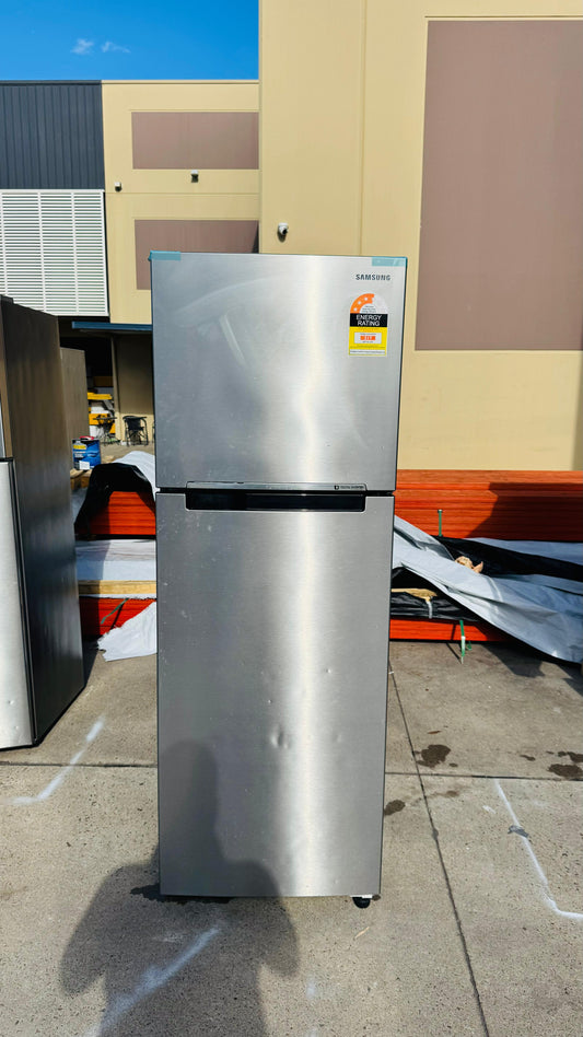 SAMSUNG 343 LITRES FRIDGE FREEZER