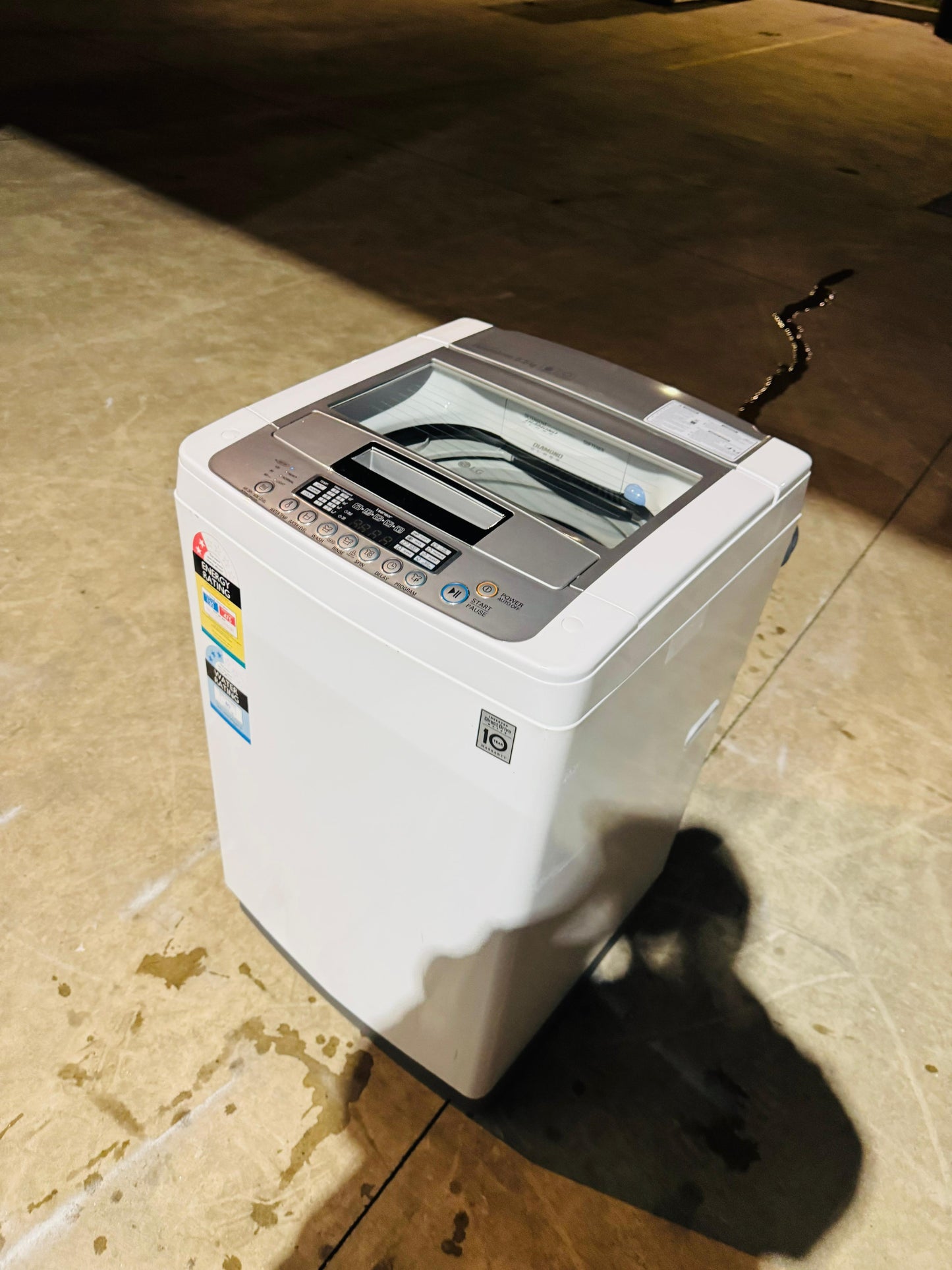 LG 5.5 KGS TOP LOADER WASHING MACHINE