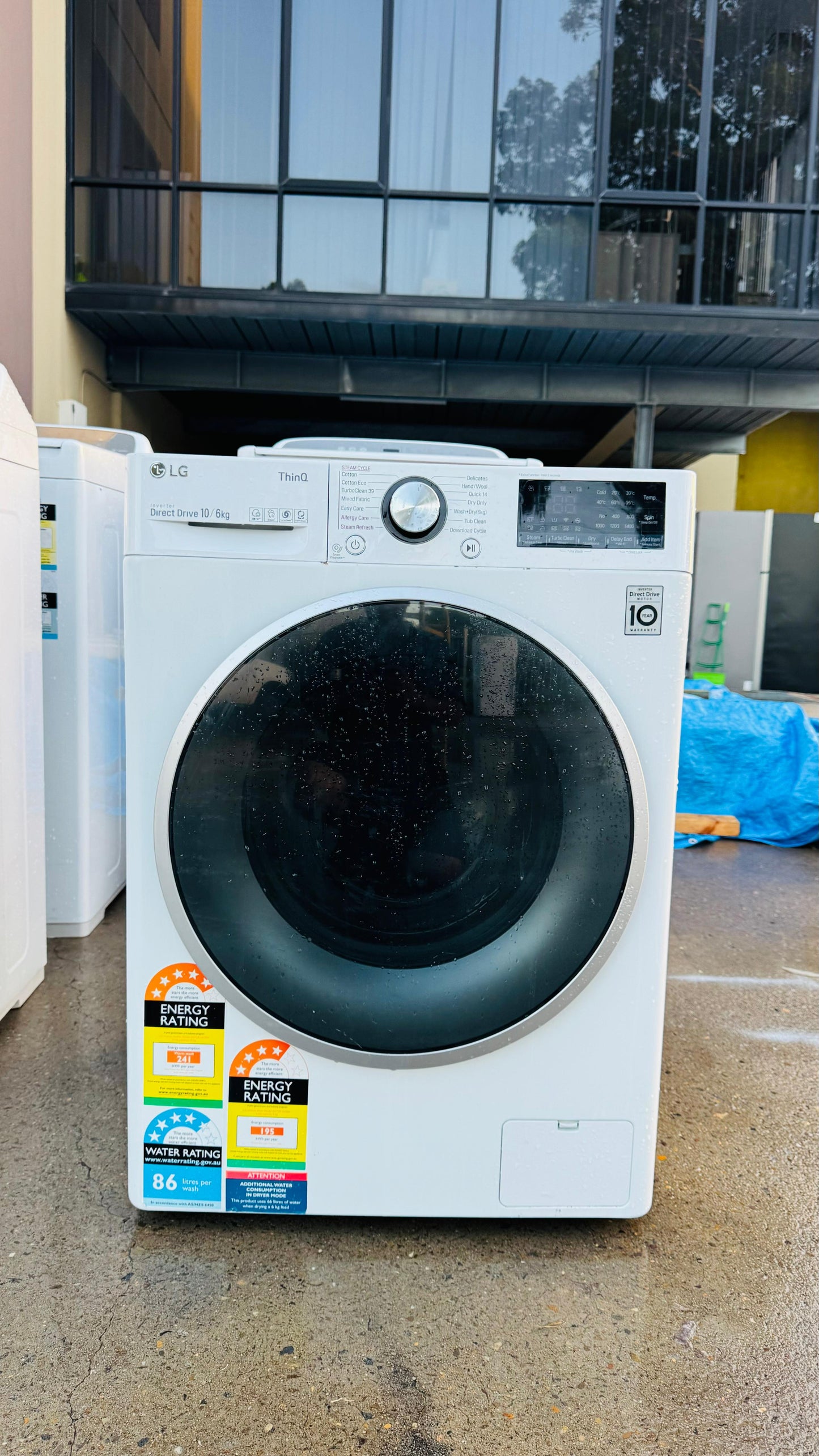 LG 10KGS WASHER &6 KGS DRYER COMBO