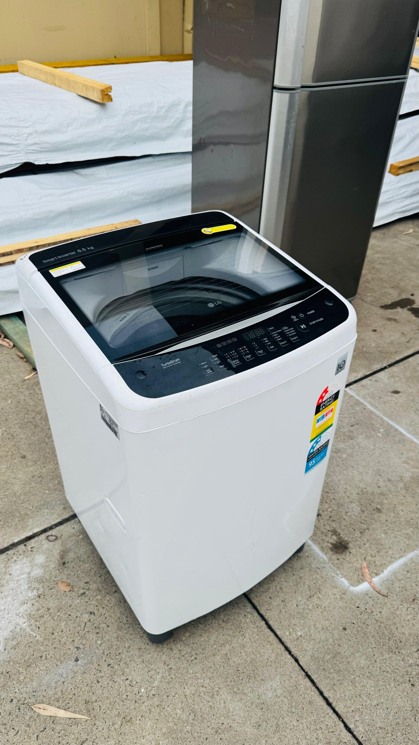 LG 6.5KGS TOP LOADER WASHING MACHINE