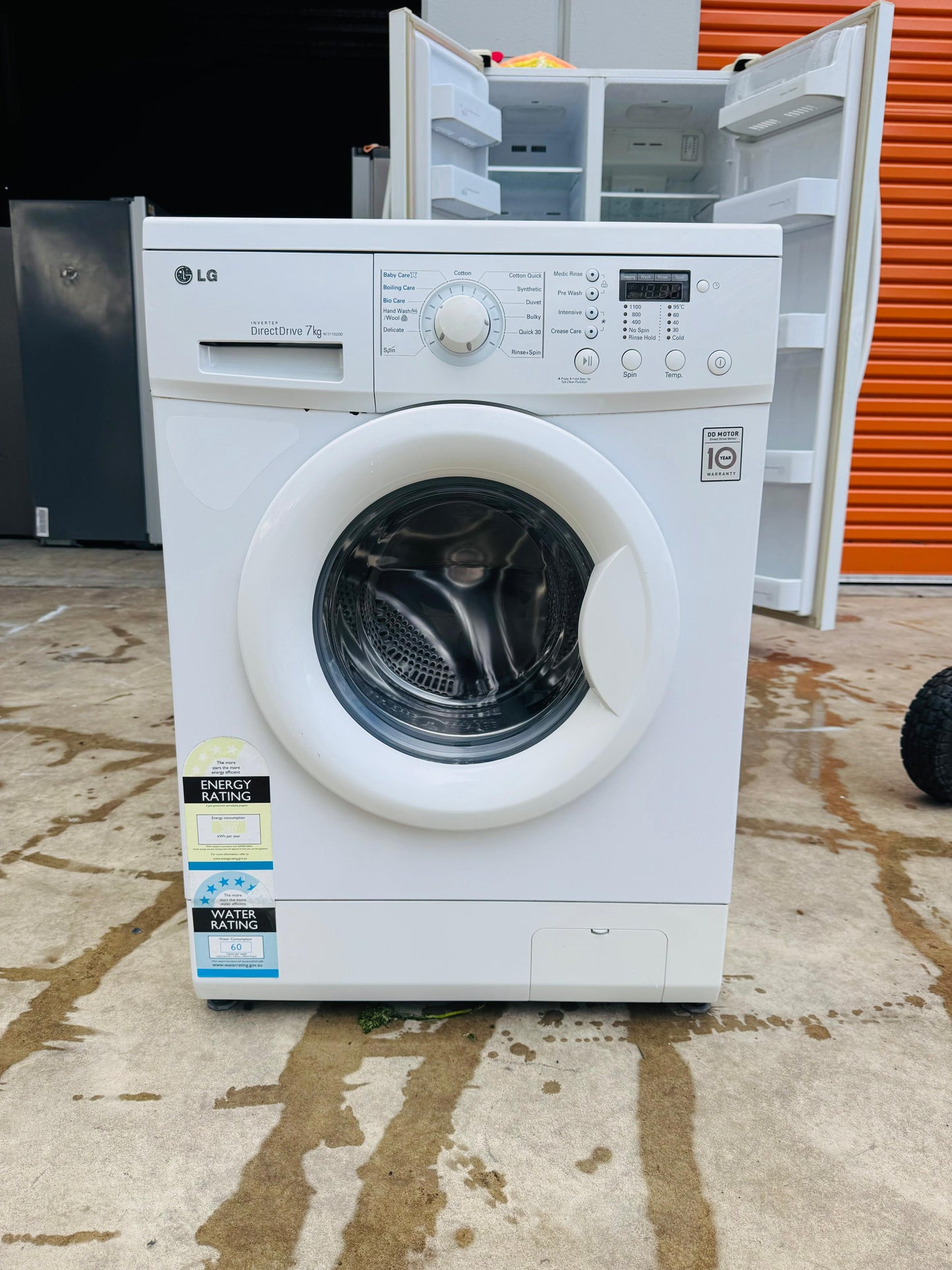 LG 7KGS FRONT LOADER WASHING MACHINE
