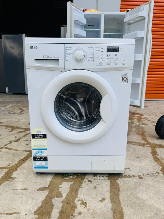 LG 7KGS FRONT LOADER WASHING MACHINE