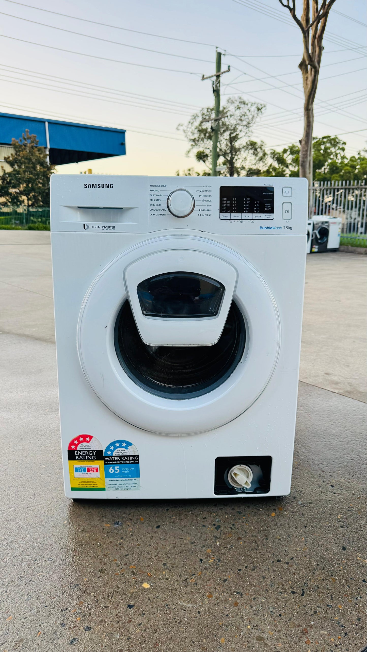 SAMSUNG 7.5KGS FRONT LOADER WASHING MACHINE