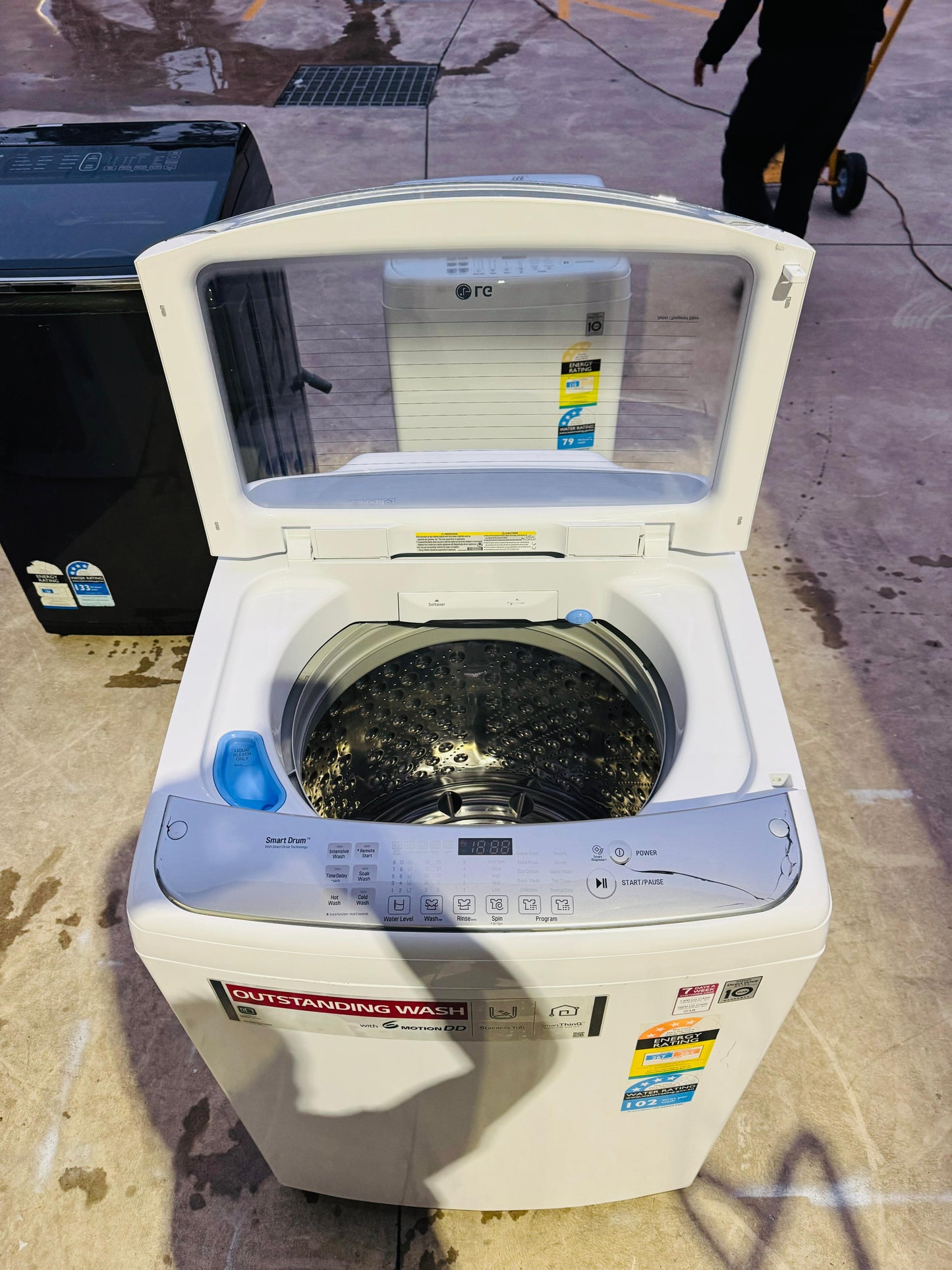 LG 10 KGS TOP LOADER WASHING MACHINE