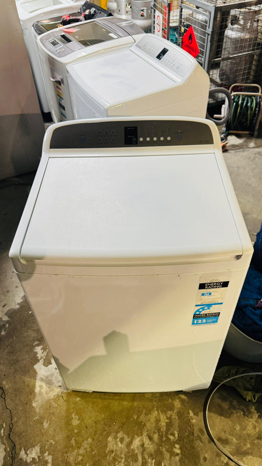 FISHER AND PAYKEL 10 KGS TOP LOADER WASHING MACHINE