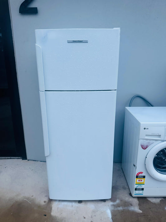 FISHER AND PAYKEL 380 LITRES FRIDGE FREEZER