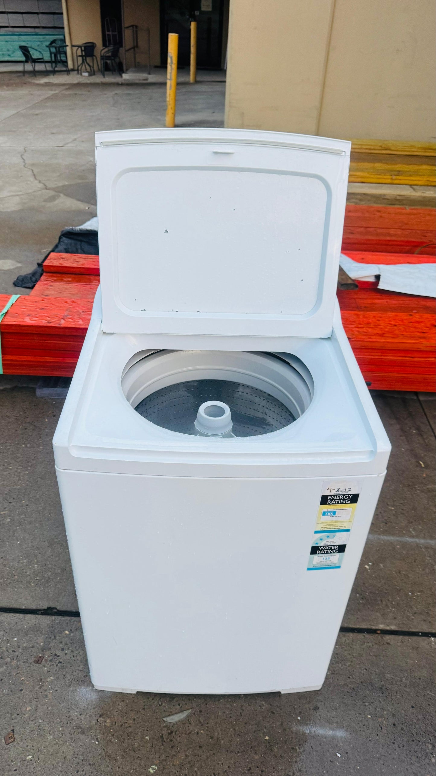 FISHER AND PAYKEL 10KGS TOP LOADER WASHING MACHINE