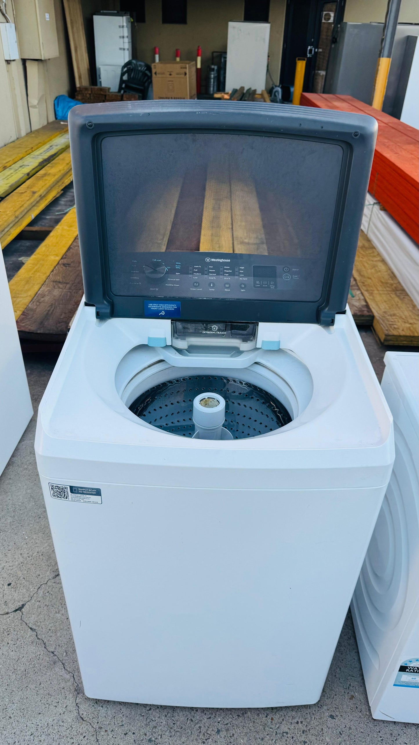 WESTINGHOUSE 8KGS TOP LOADER WASHING MACHINE