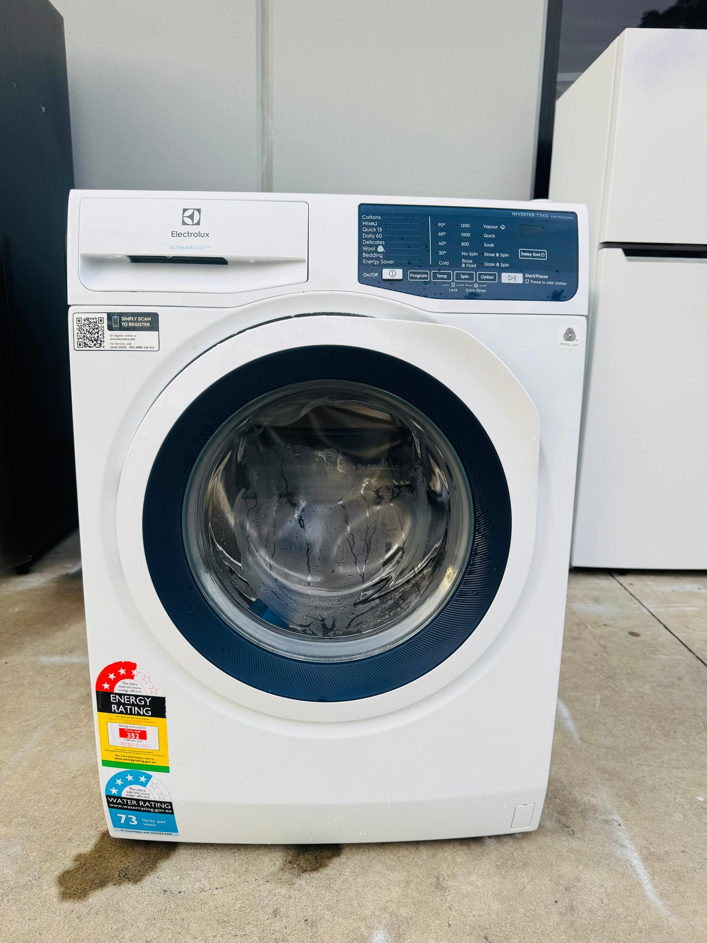 ELECTROLUX 7.5 KGS FRONT LOADER WASHING MACHINE