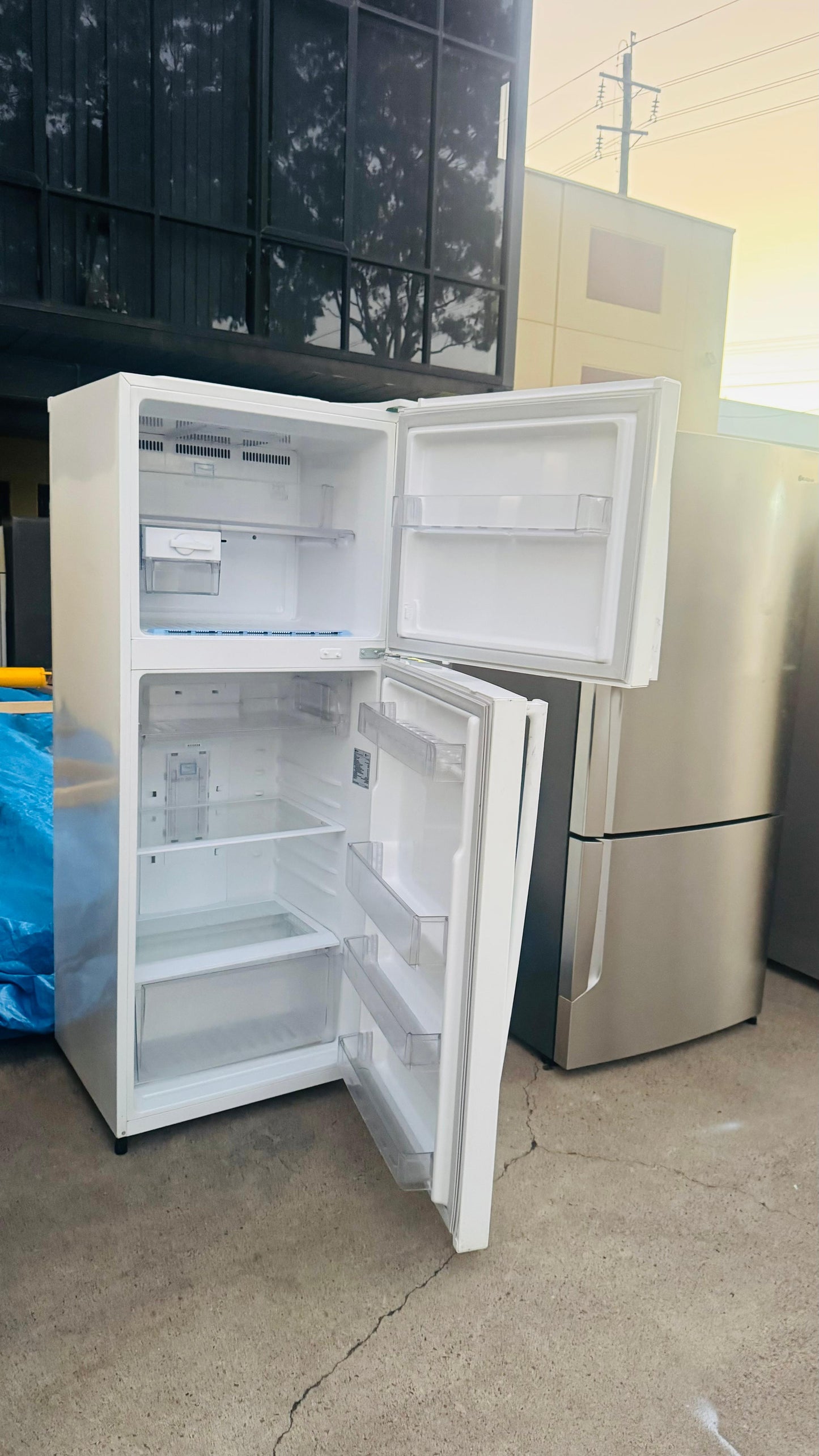 LG 407 LITRES FRIDGE FREEZER