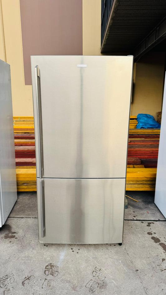 ELECTROLUX 510 LITRES FRIDGE FREEZER