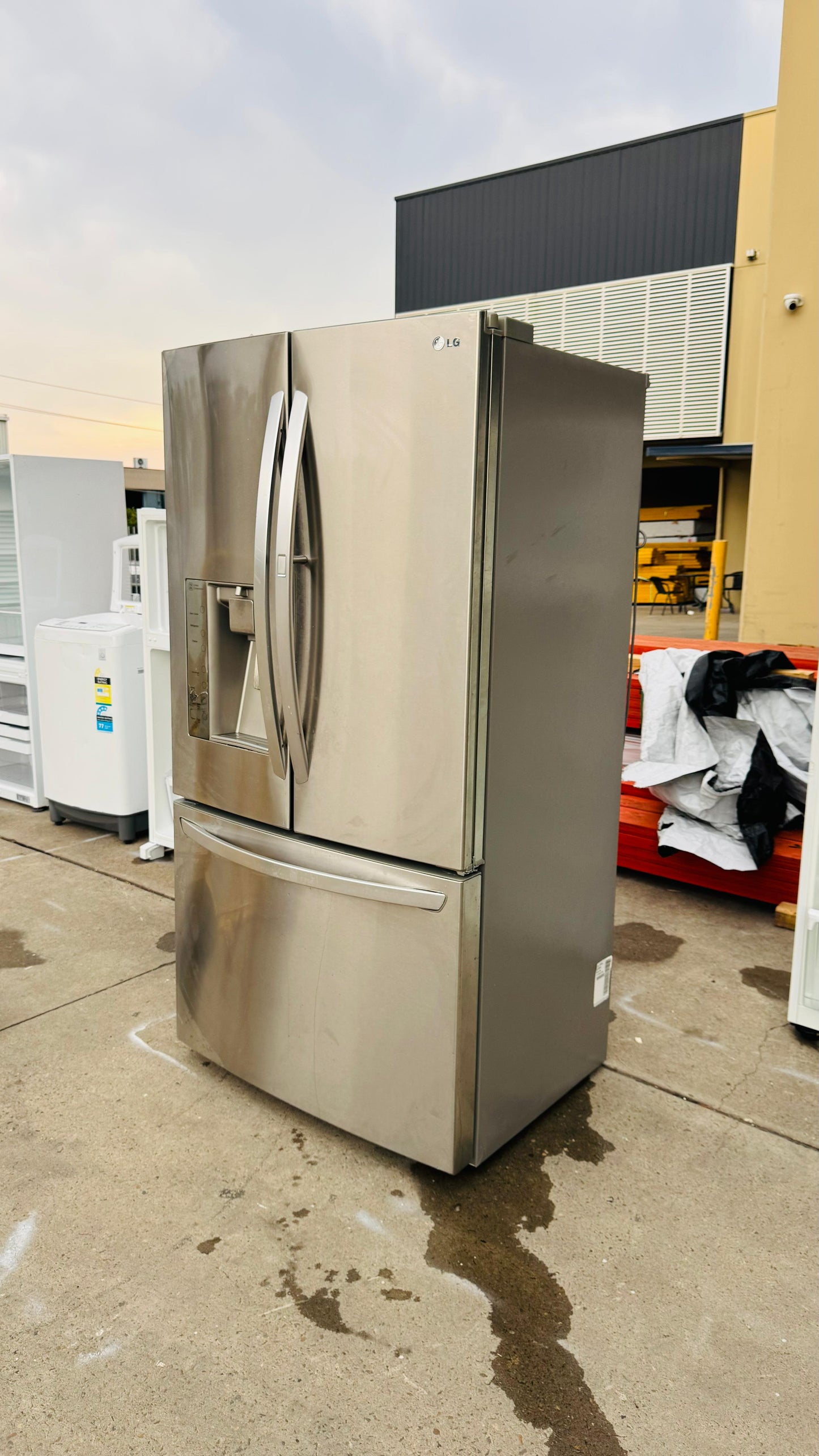 LG FRENCH DOOR 730 LITRES FRIDGE FREEZER