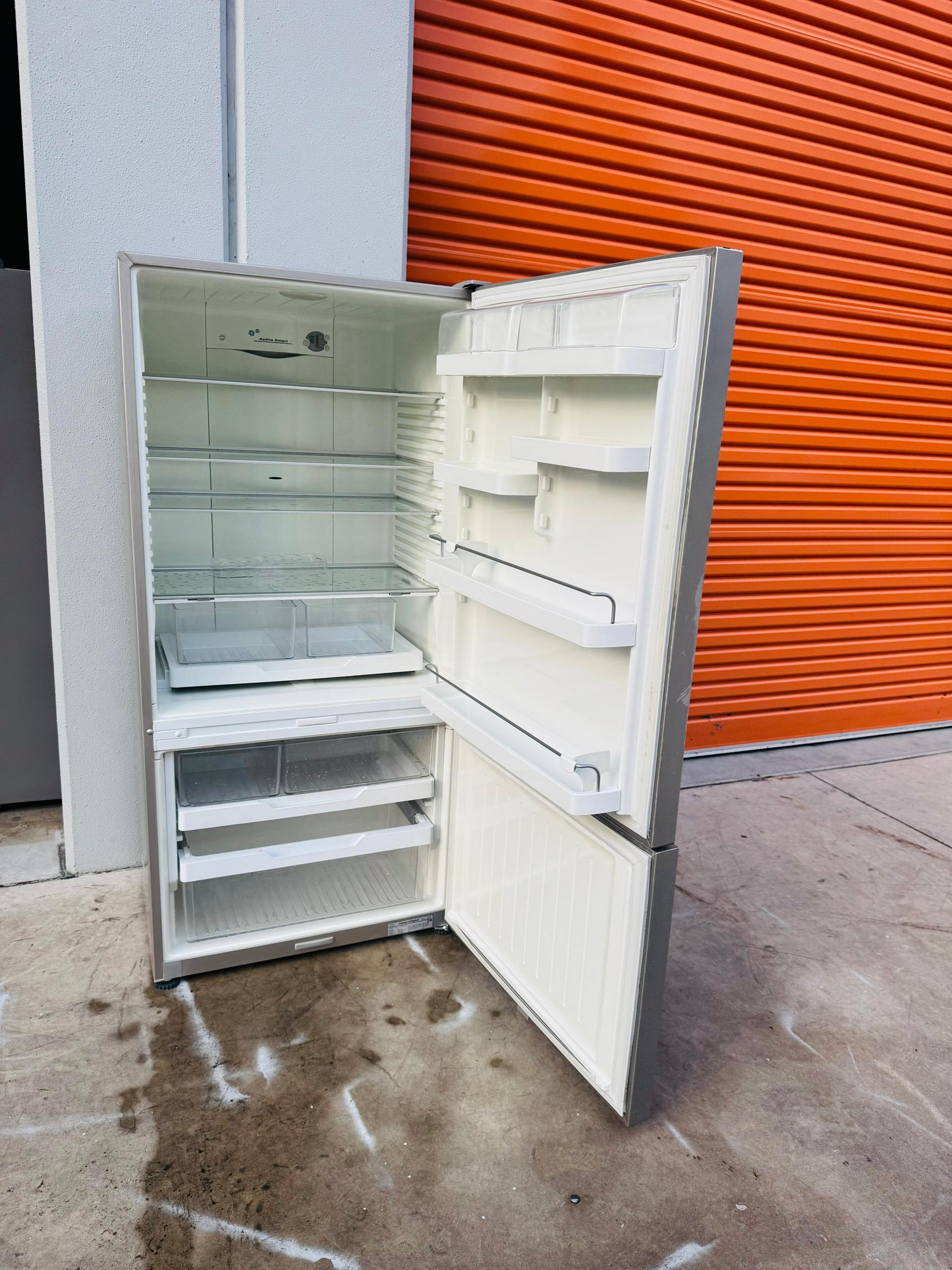 FISHER AND PAYKEL 519 LITRES FRIDGE FREEZER