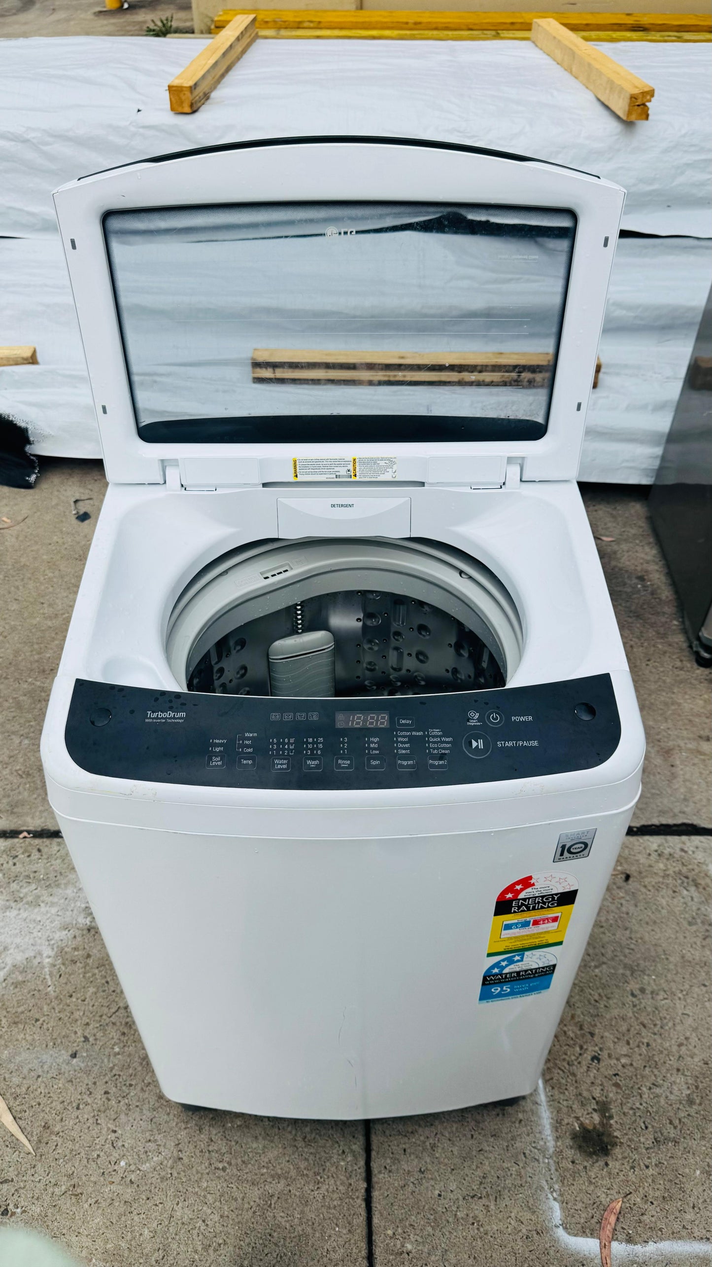 LG 6.5KGS TOP LOADER WASHING MACHINE