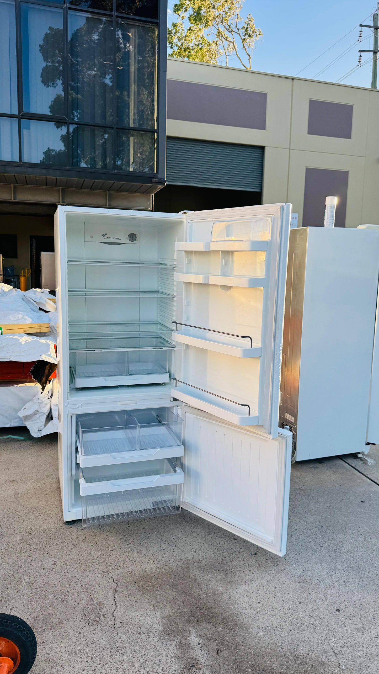 FISHER AND PAYKEL 442 LITRES FRIDGE FREEZER