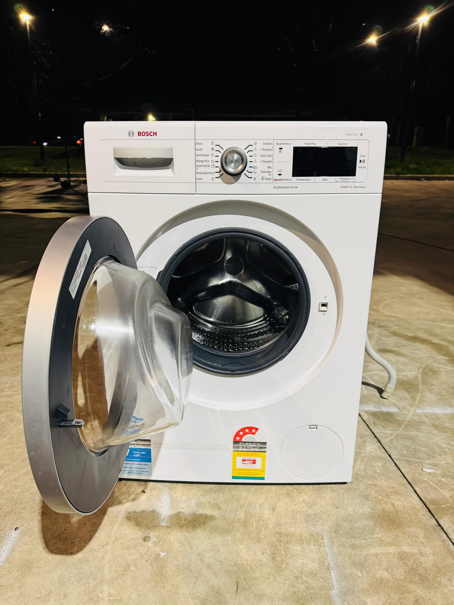 BOSCH SERIES 8.      8KGS FRONT LOADER WASHING MACHINE