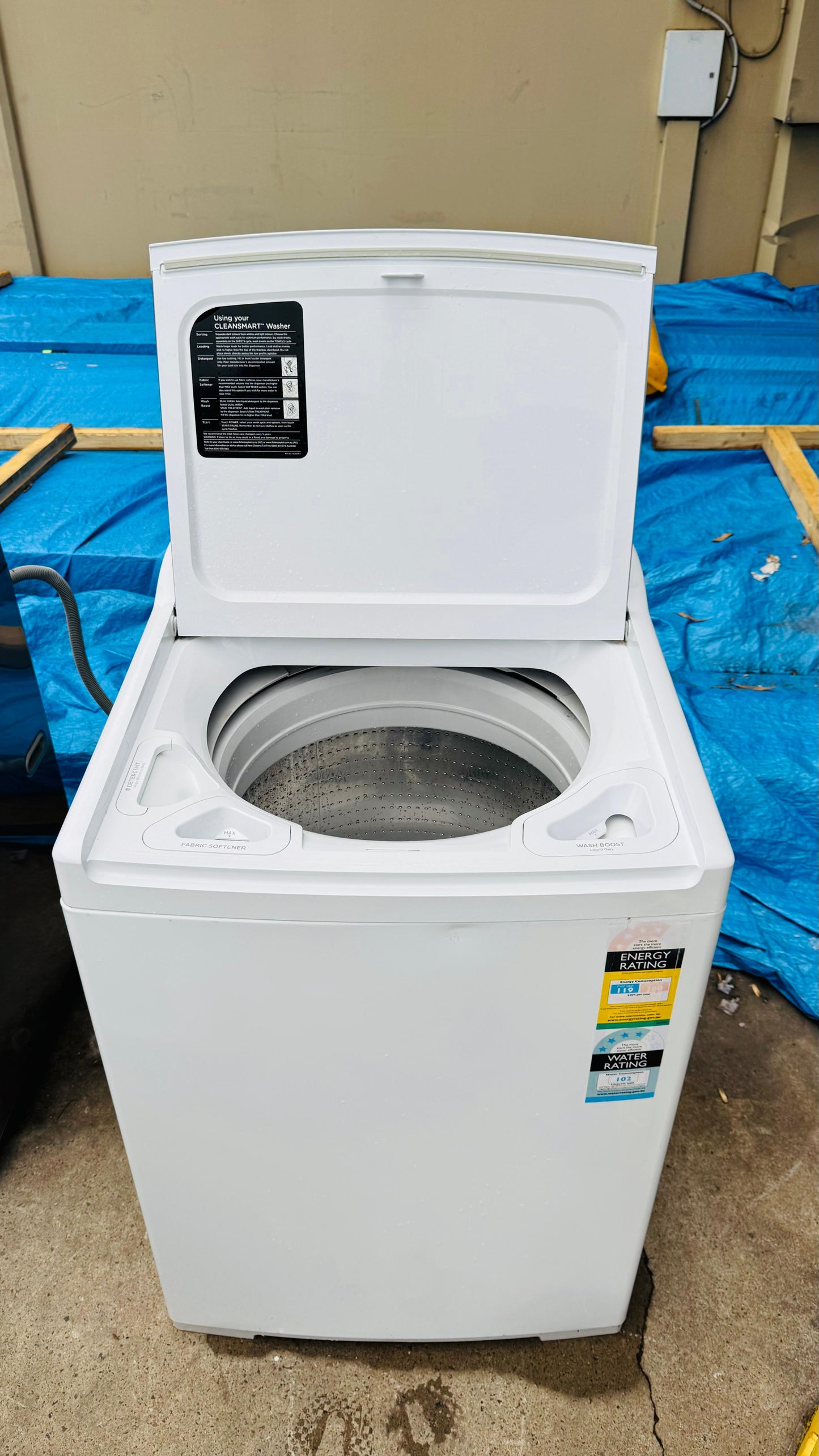 FISHER AND PAYKEL 10KGS TOP LOADER WASHING MACHINE