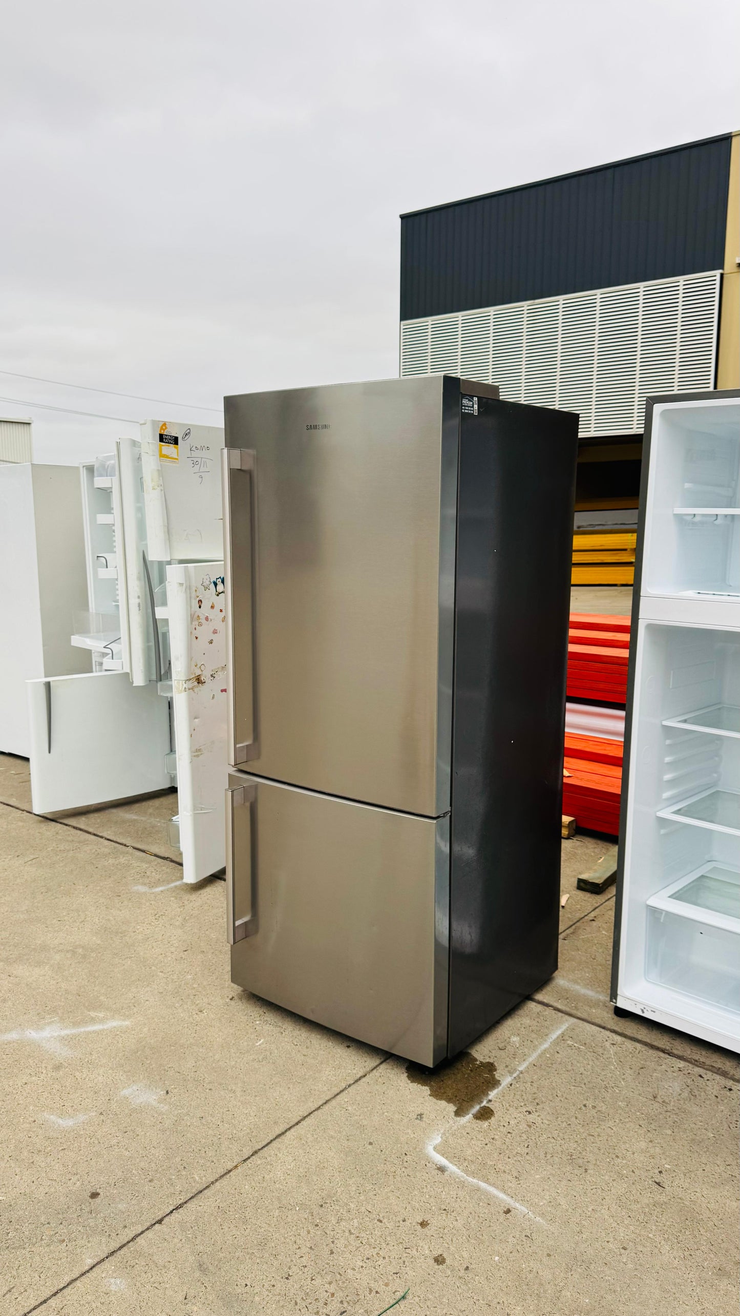 SAMSUNG 458 LITRES FRIDGE FREEZER