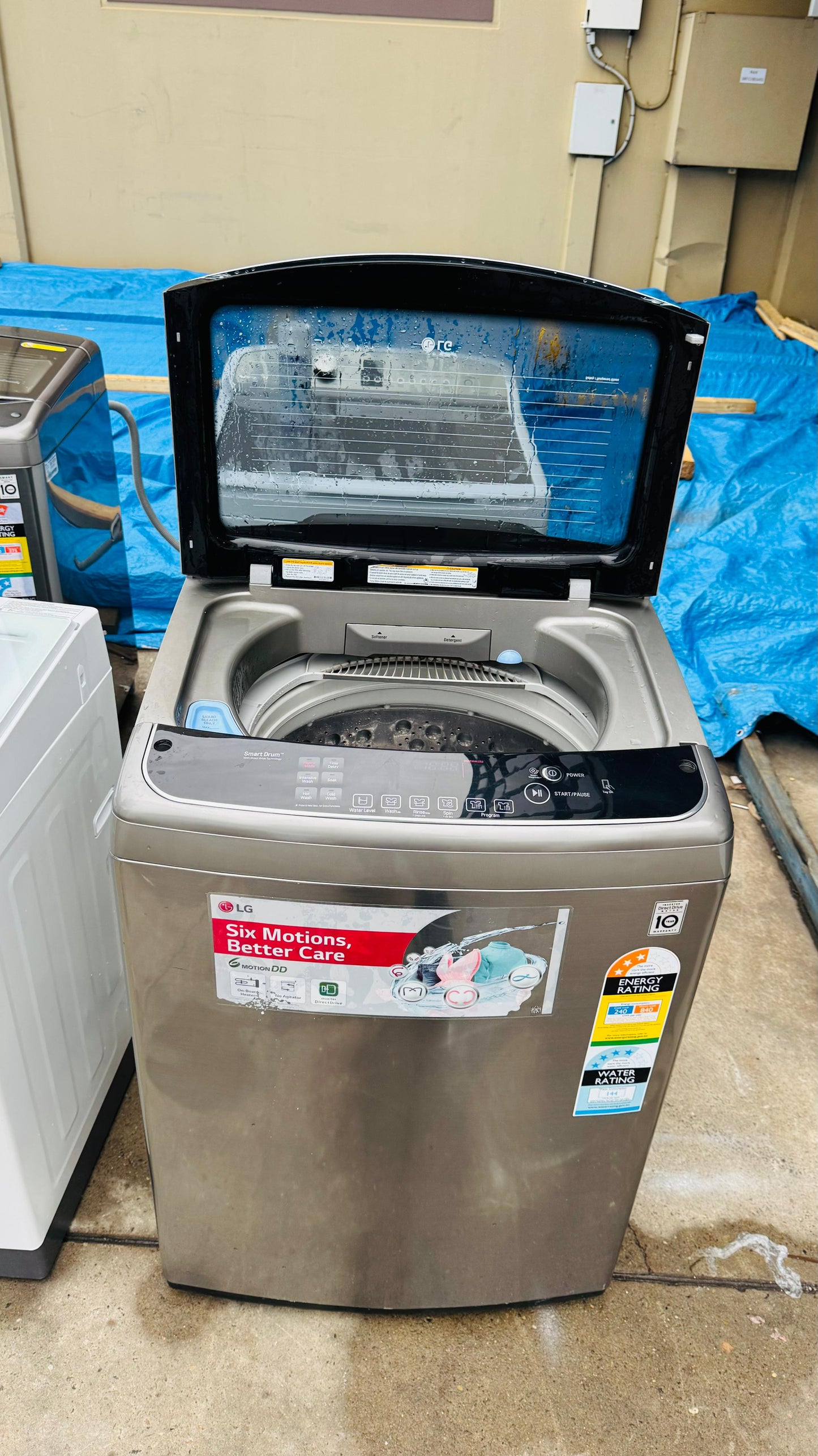 LG 14KGS TOP LOADER WASHING MACHINE