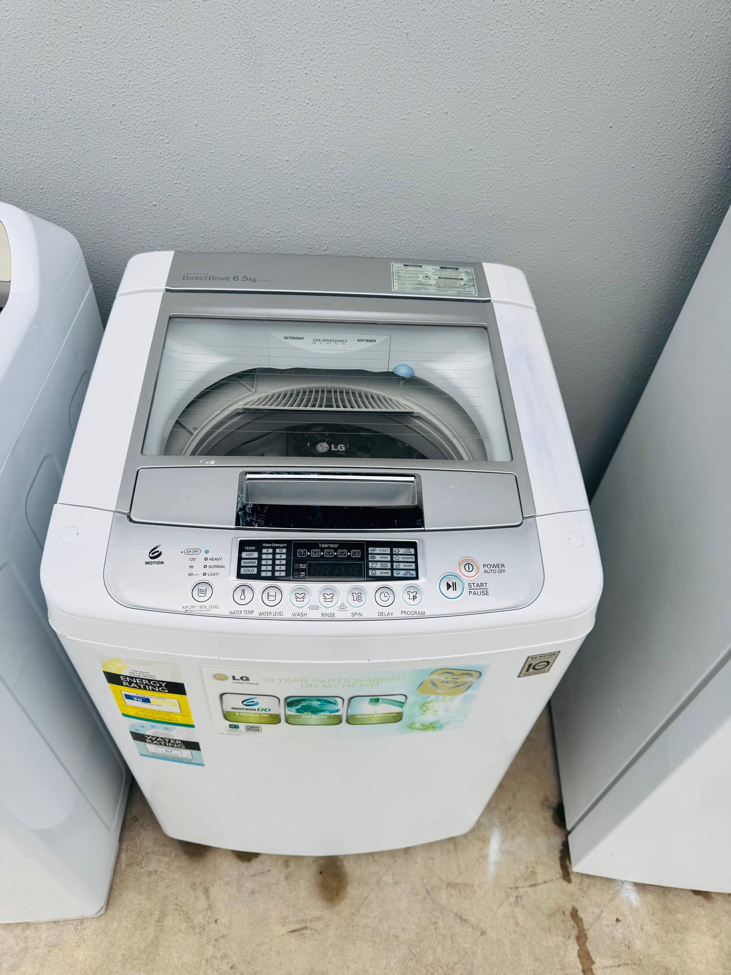 LG 6.5KGS TOP LOADER WASHING MACHINE