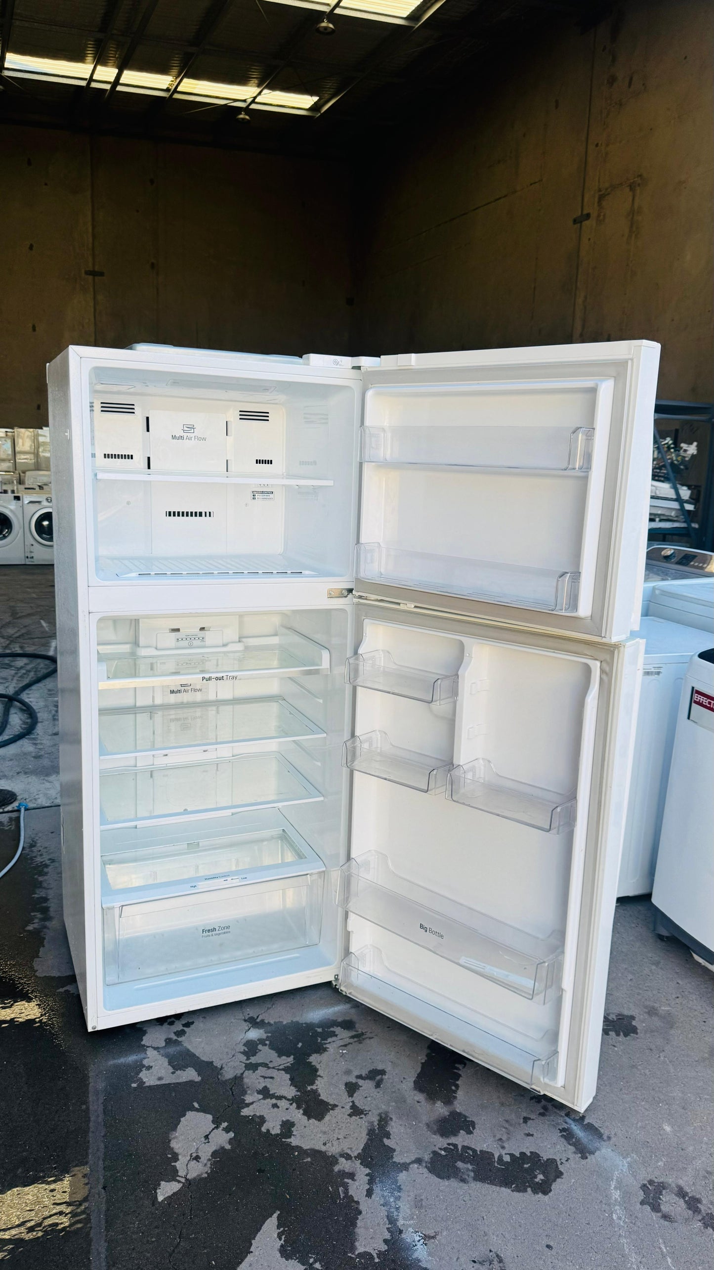 LG 442 LITRES FRIDGE FREEZER