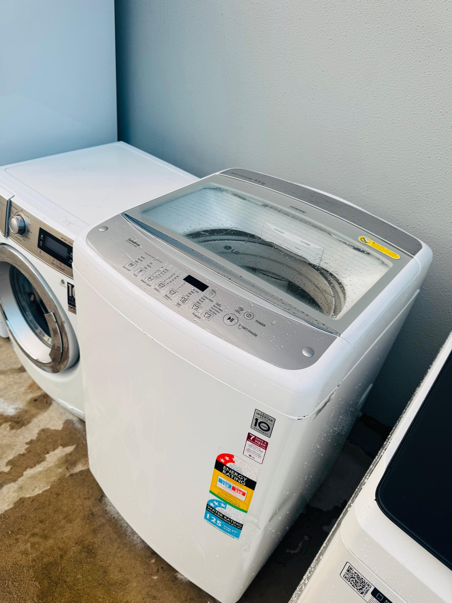 LG 8.5 KGS TOP LOADER WASHING MACHINE