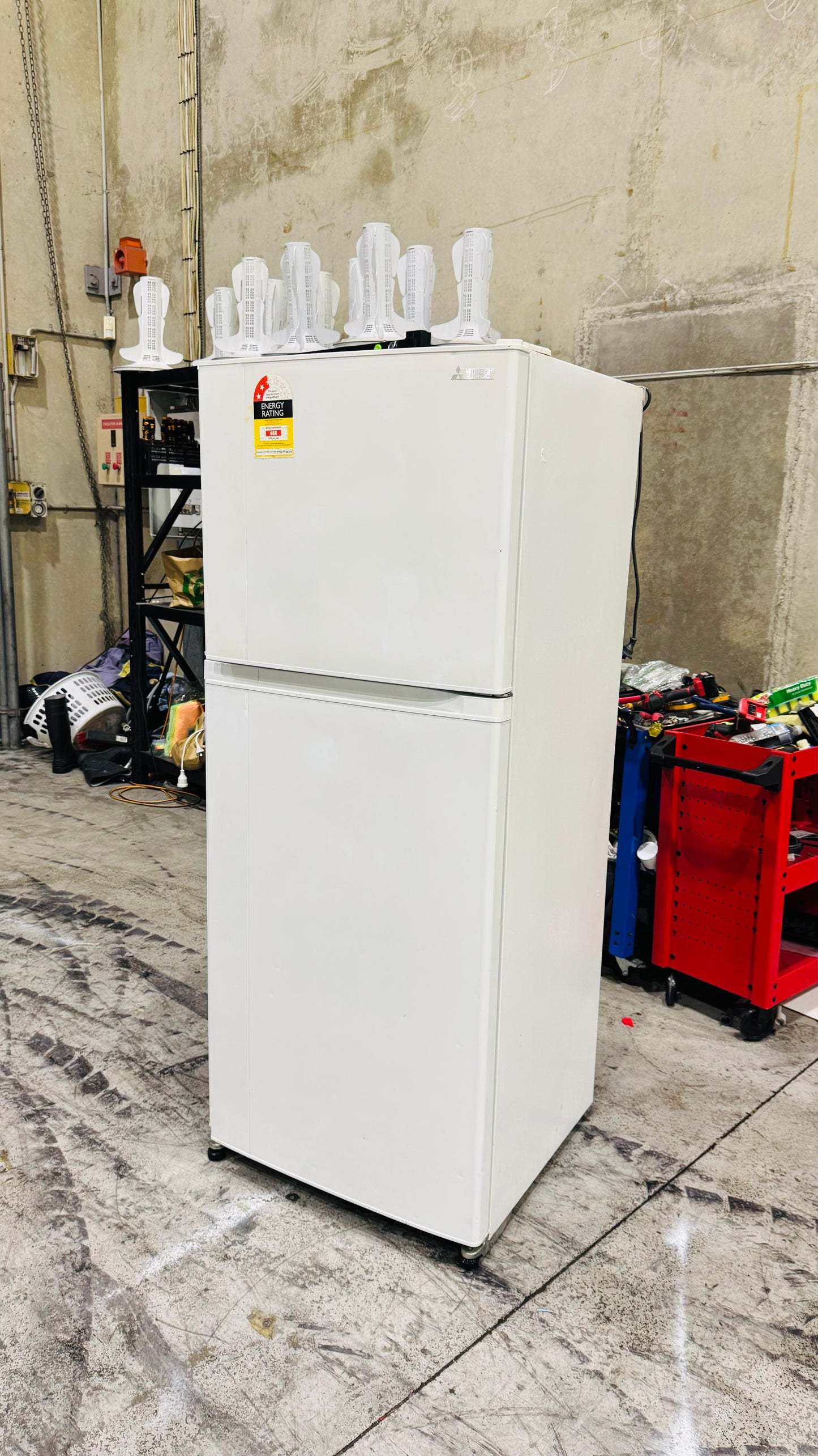 MITSUBUSHI 420 LITRES FRIDGE FREEZER