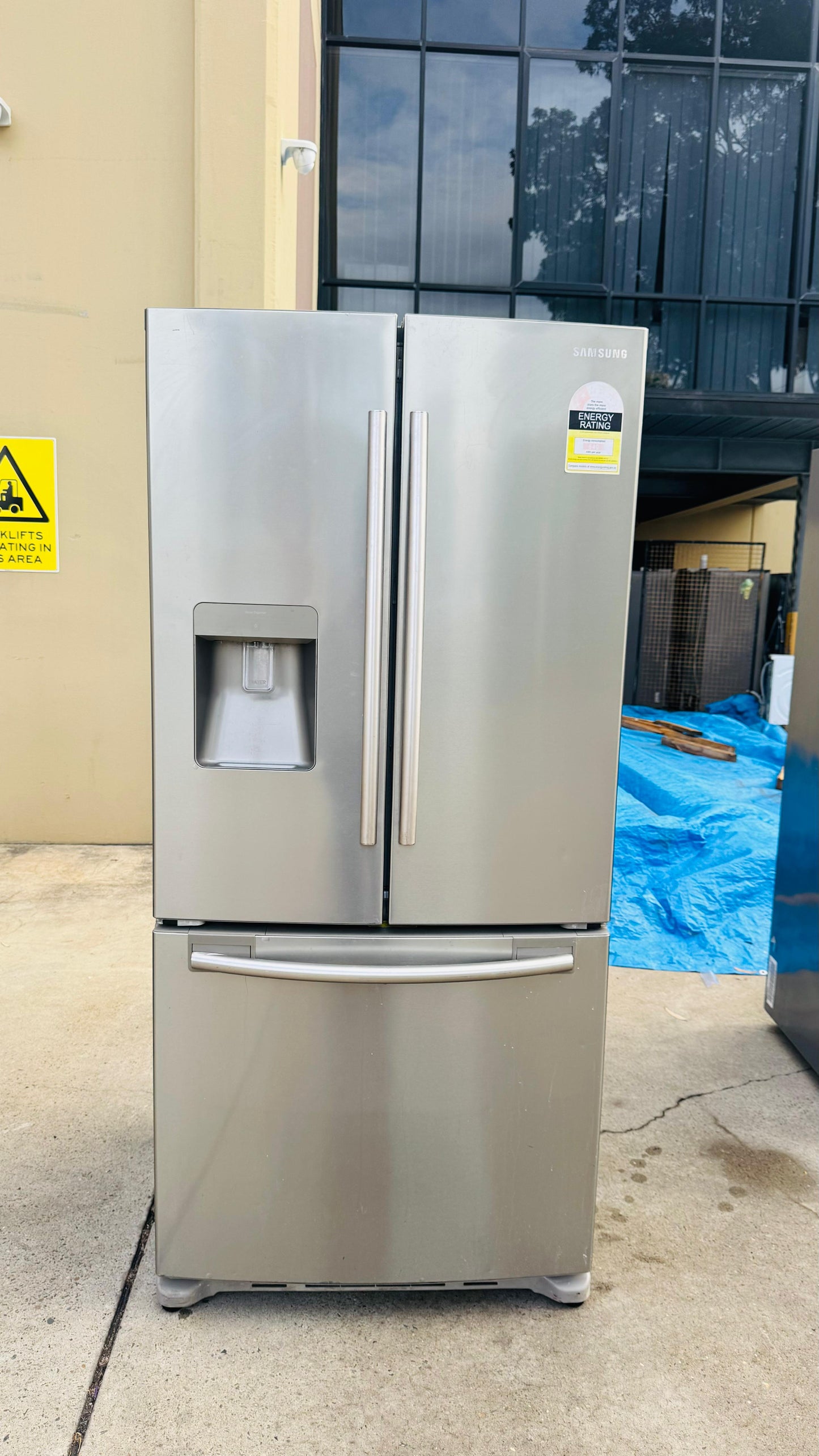 SAMSUNG 579 LITRES FRENCH DOOR FRIDGE FREEZER