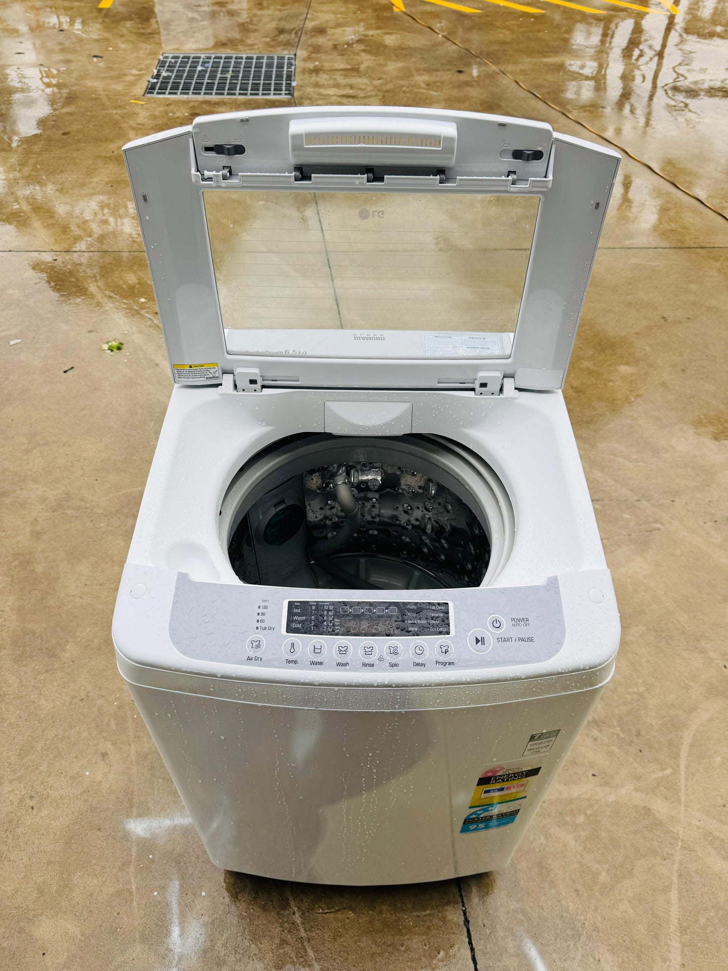 LG 6.5KGS TOP LOADER WASHING MACHINE