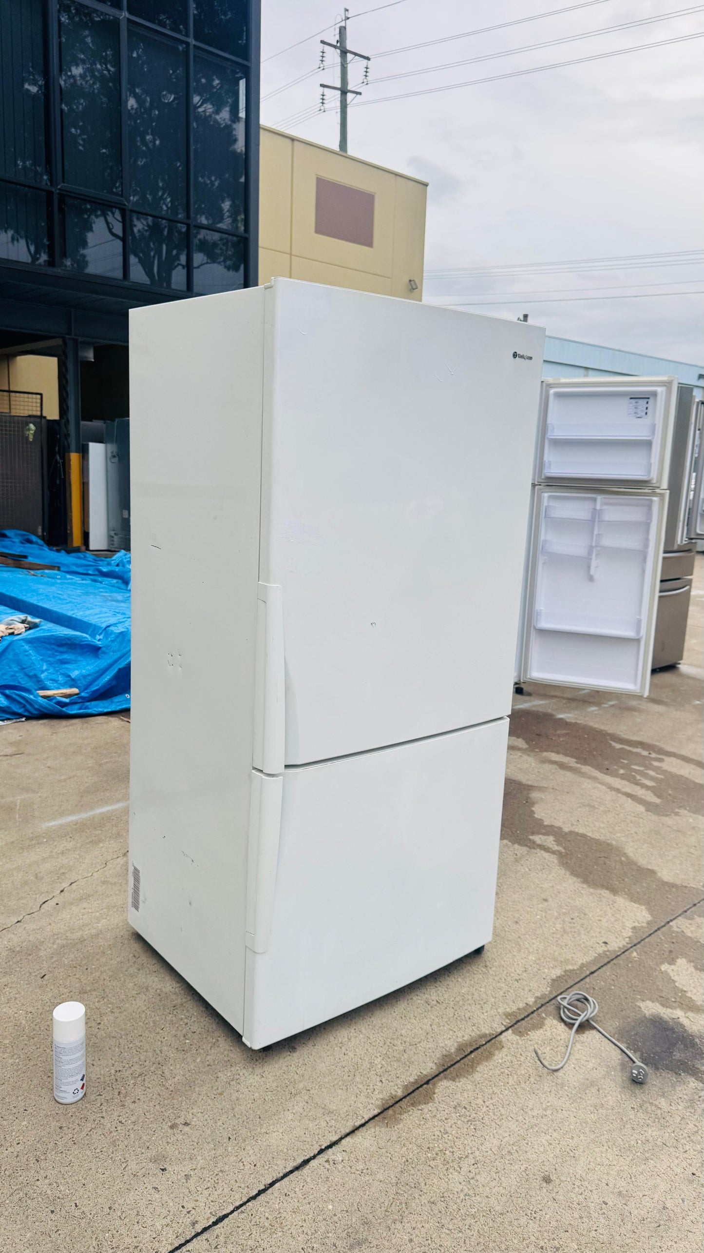 WESTINGHOUSE 510 LITRES FRIDGE FREEZER