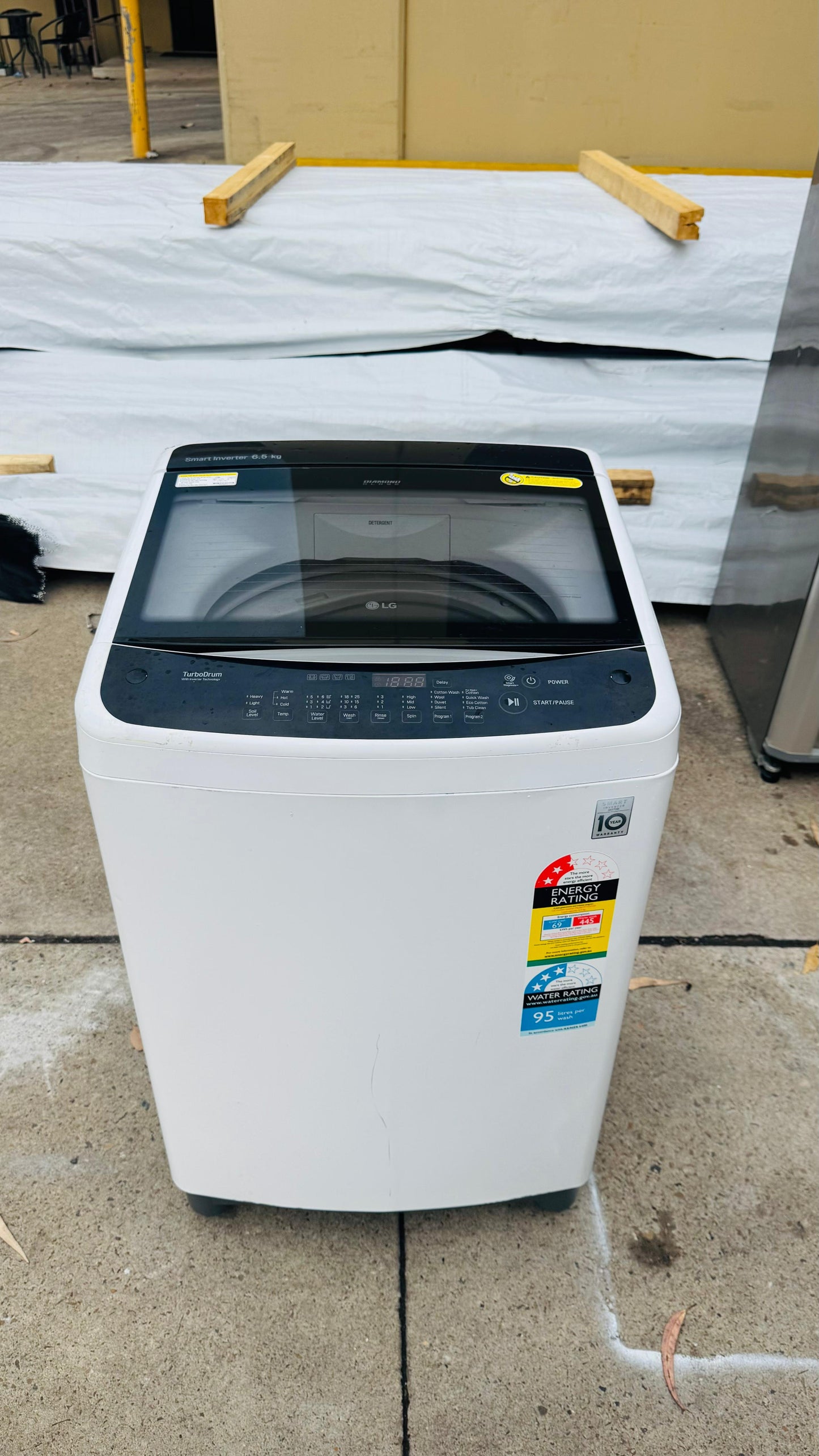 LG 6.5KGS TOP LOADER WASHING MACHINE