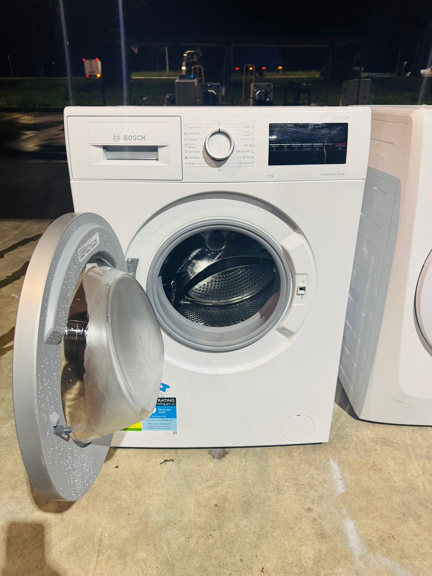 BOSCH 8KGS FRONT LOADER WASHING MACHINE