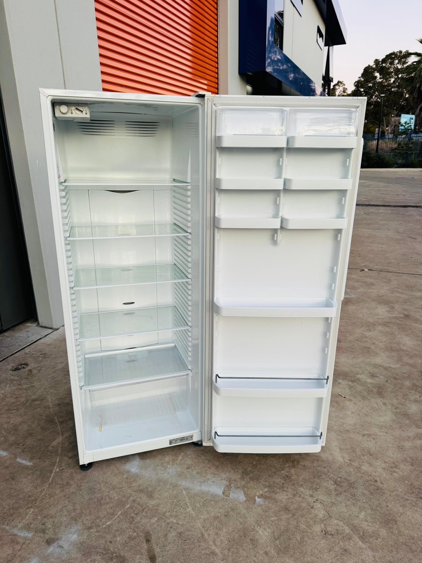 FISHER AND PAYKEL 451 LITRES FRIDGE ONLY NO FREEZER